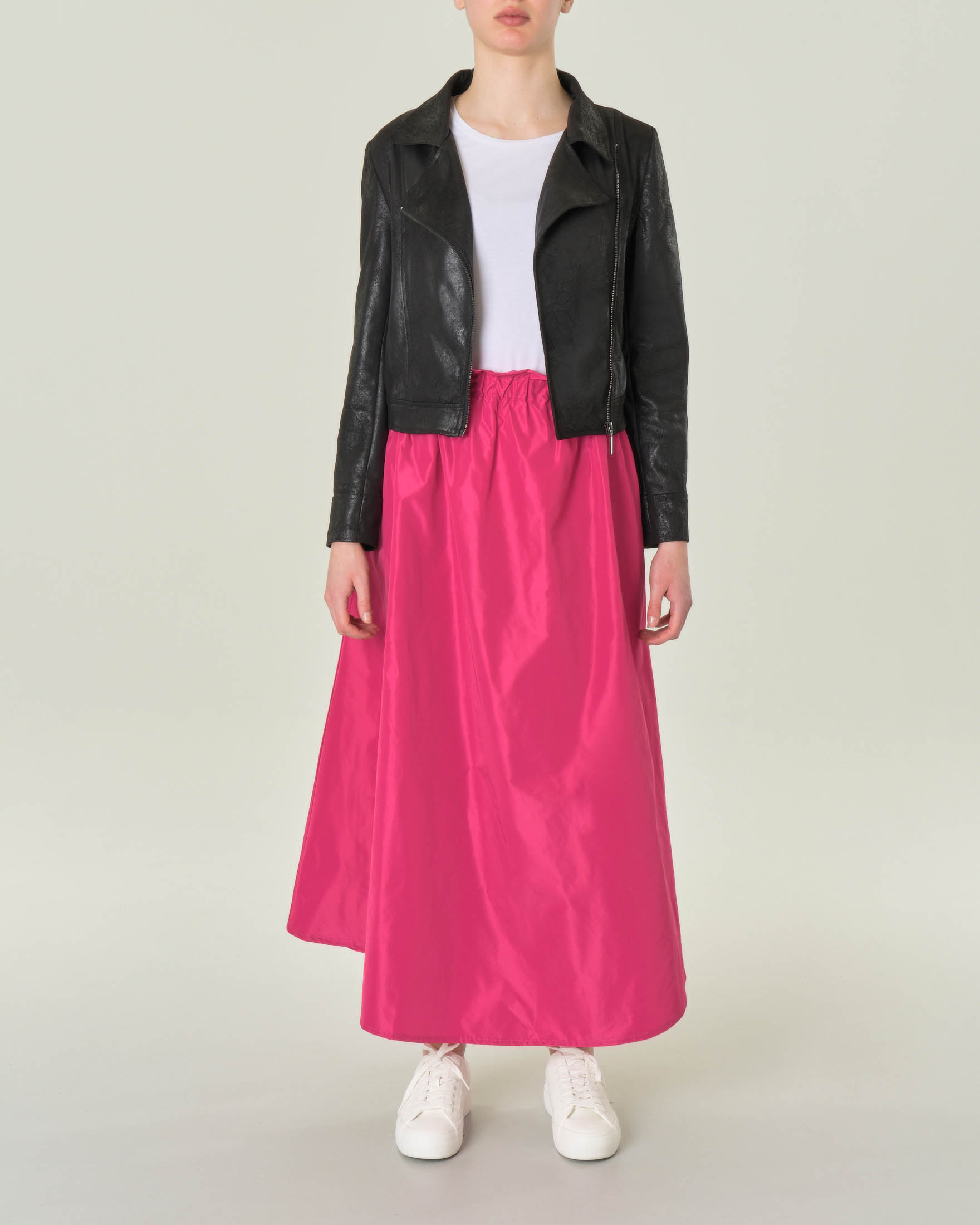 Gonna lunga rosa fragola in taffetà con elastico in vita image