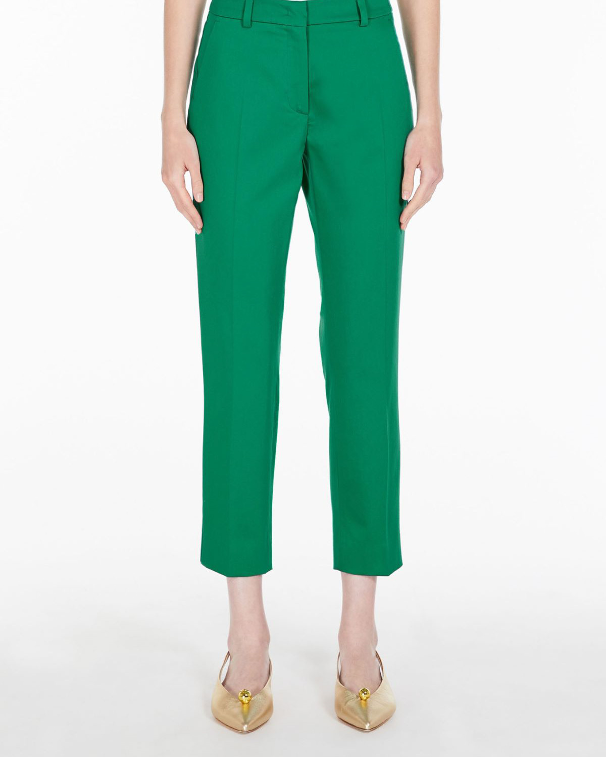 Pantaloni verdi in raso di cotone stretch a gamba dritta e taglio cropped image