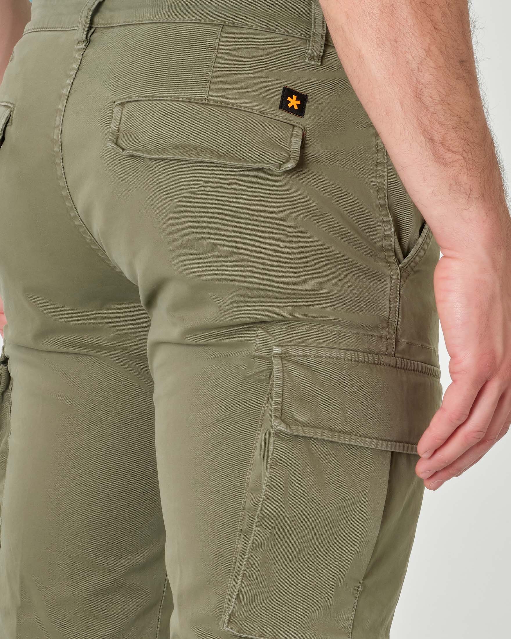 Pantaloni verde militare on sale uomo