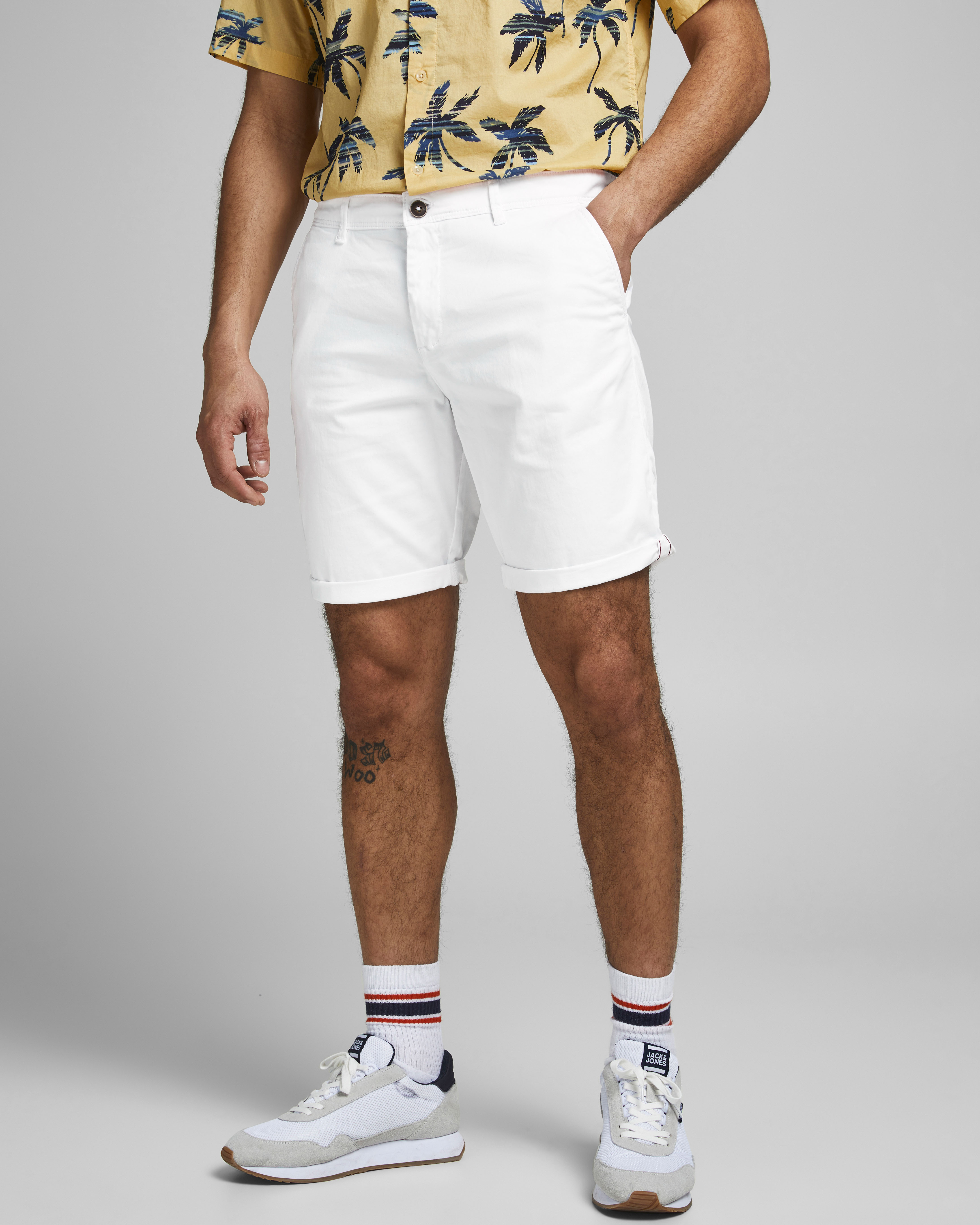 Bermuda chino bianco in gabardina di cotone stretch