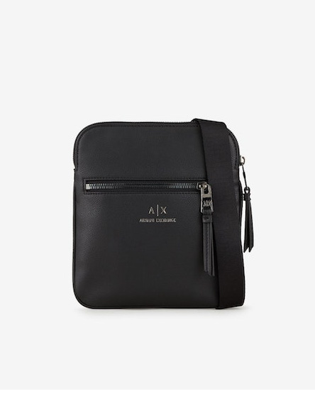 Borsa a tracolla Armani Exchange nera in similpelle martellata con tasca a parete esterna