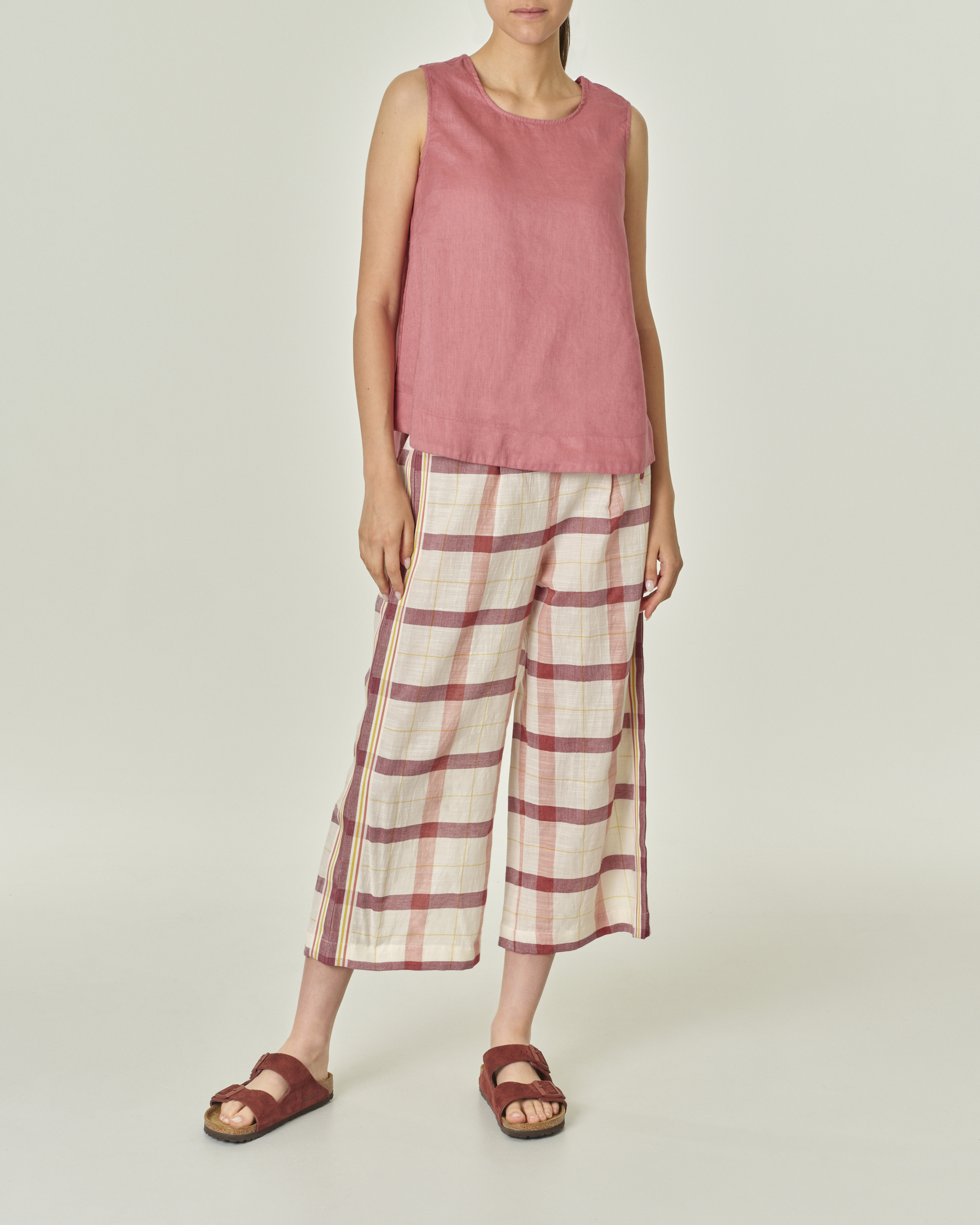 Pantaloni avorio dal taglio crop in puro cotone a fantasia scozzere bordeaux con laccetti in vita
