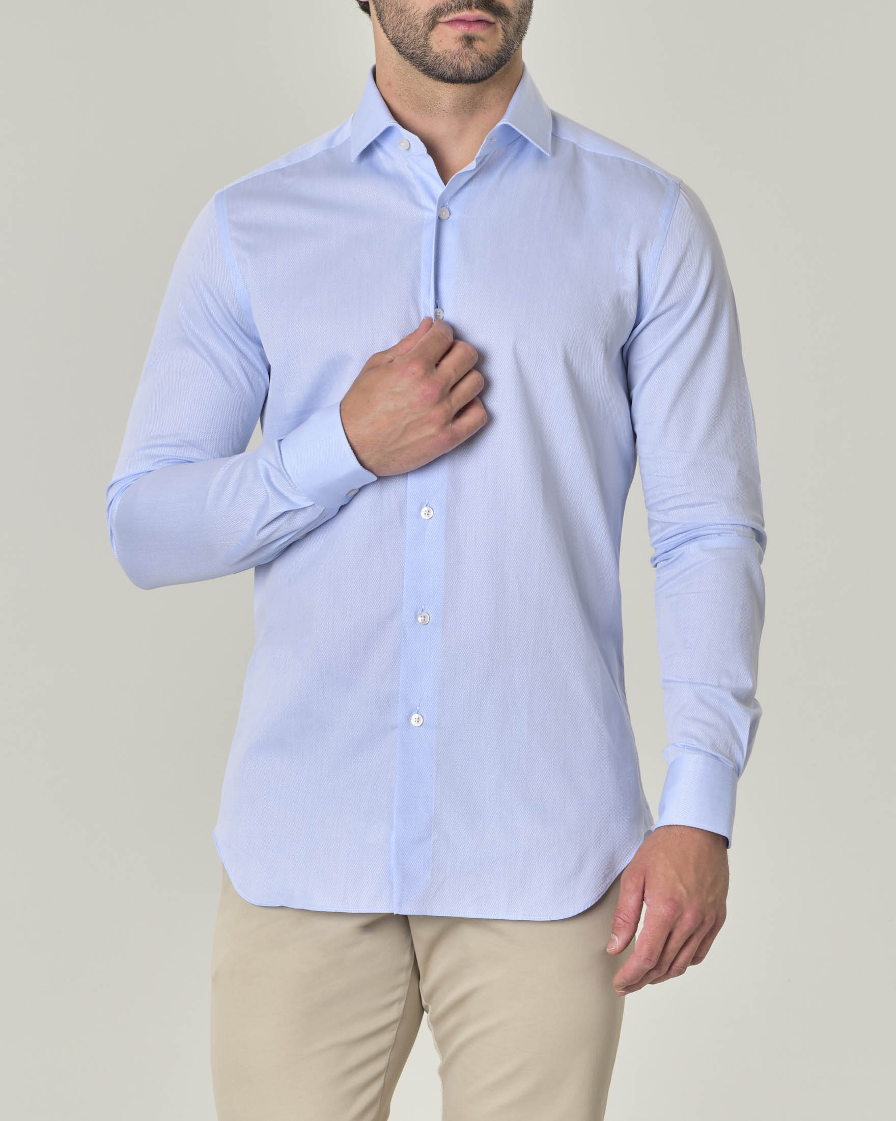 Camicia azzurra in puro cotone con armatura a rombi e colletto alla francese
