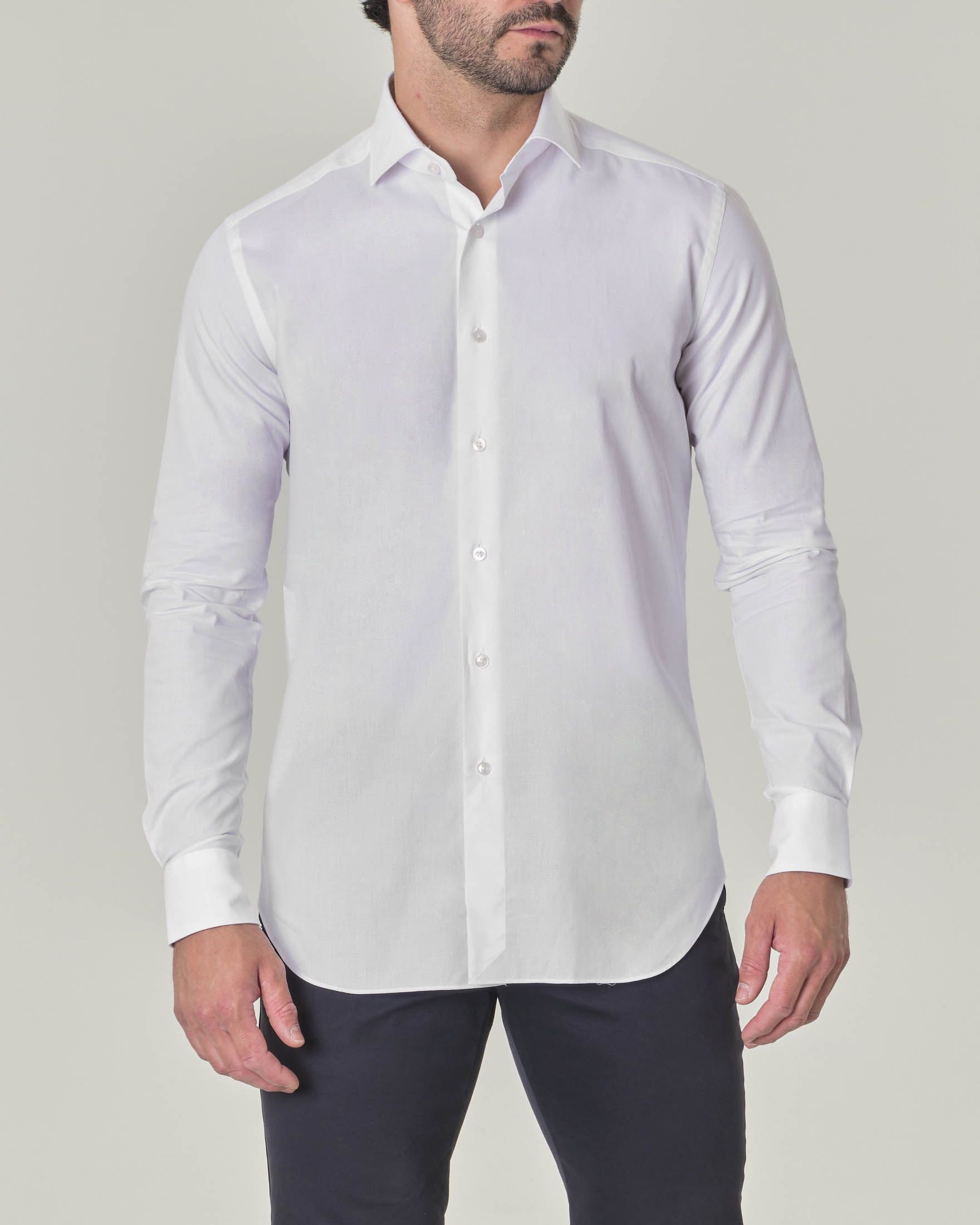 Camicia bianca in puro cotone con micro armatura a rombi e colletto alla francese