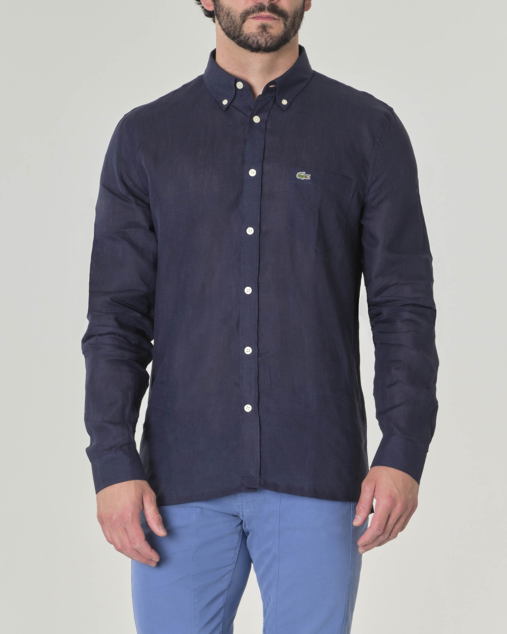 Camicia blu button down in puro lino con taschino
