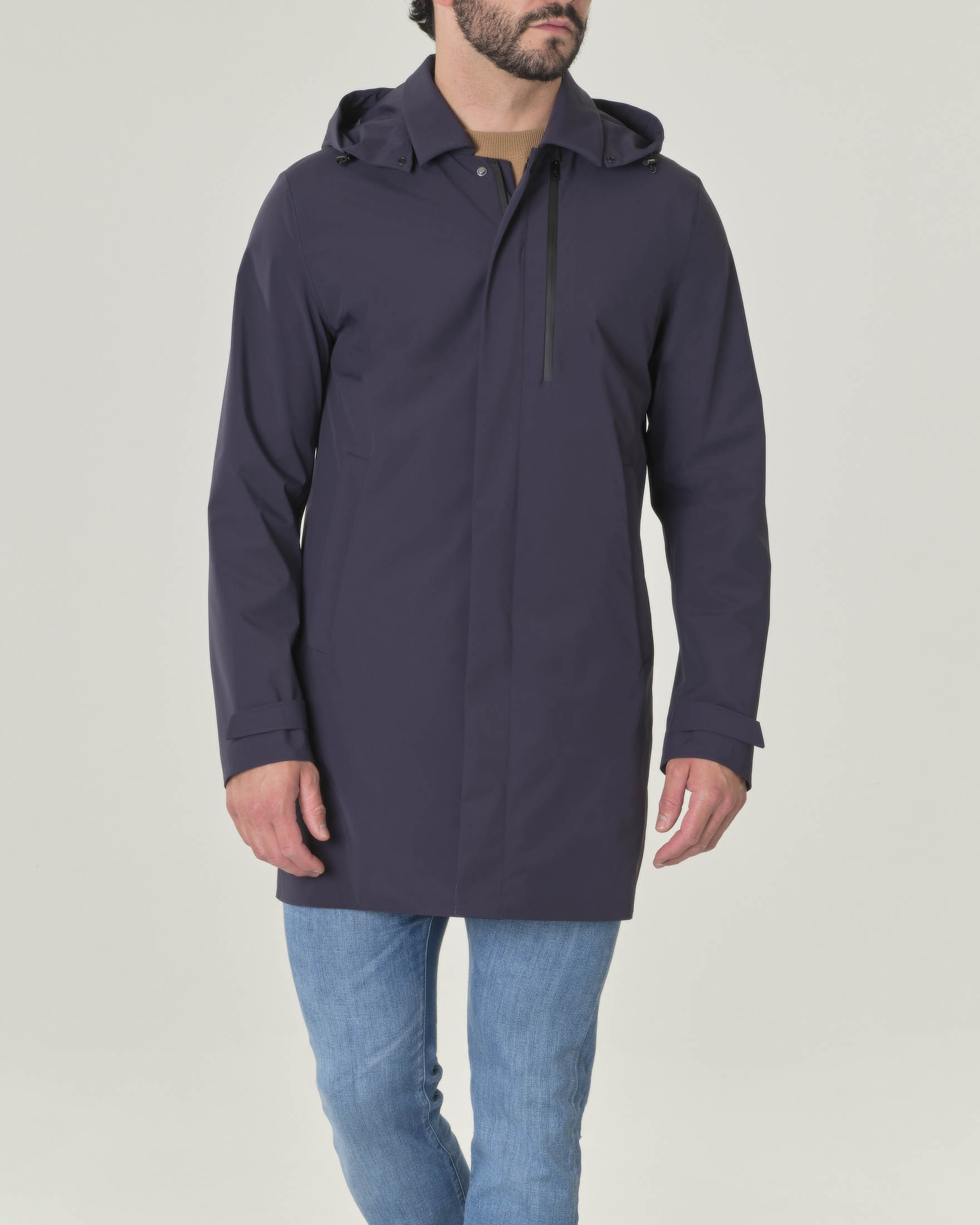 Impermeabile blu in tessuto tecnico stretch con cappuccio staccabile