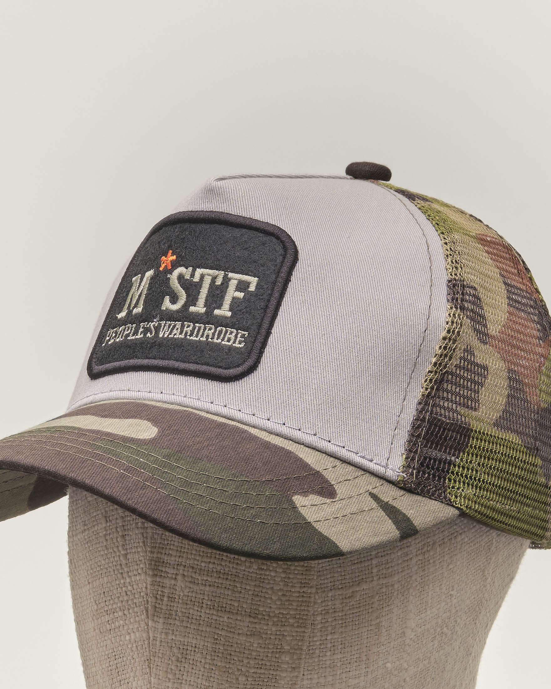Cappello Mack Trucks, Verde Velluto A Coste, Ricamato Con Bulldog, Chiusura Snapback
