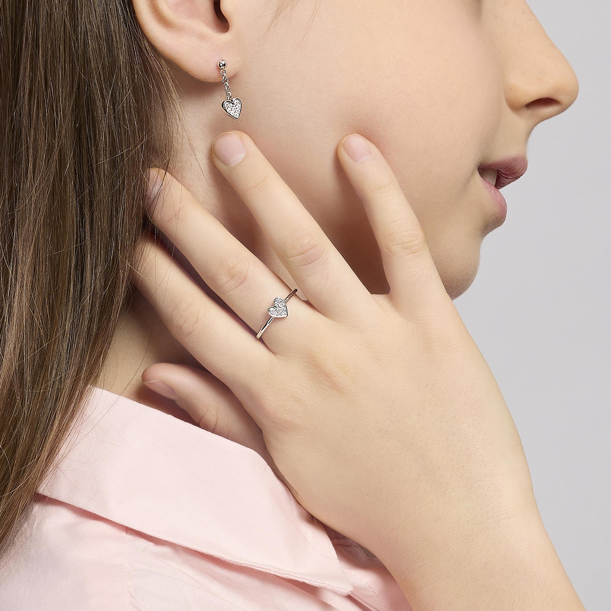 Orecchini In Argento Con Cuori Pendenti - View1