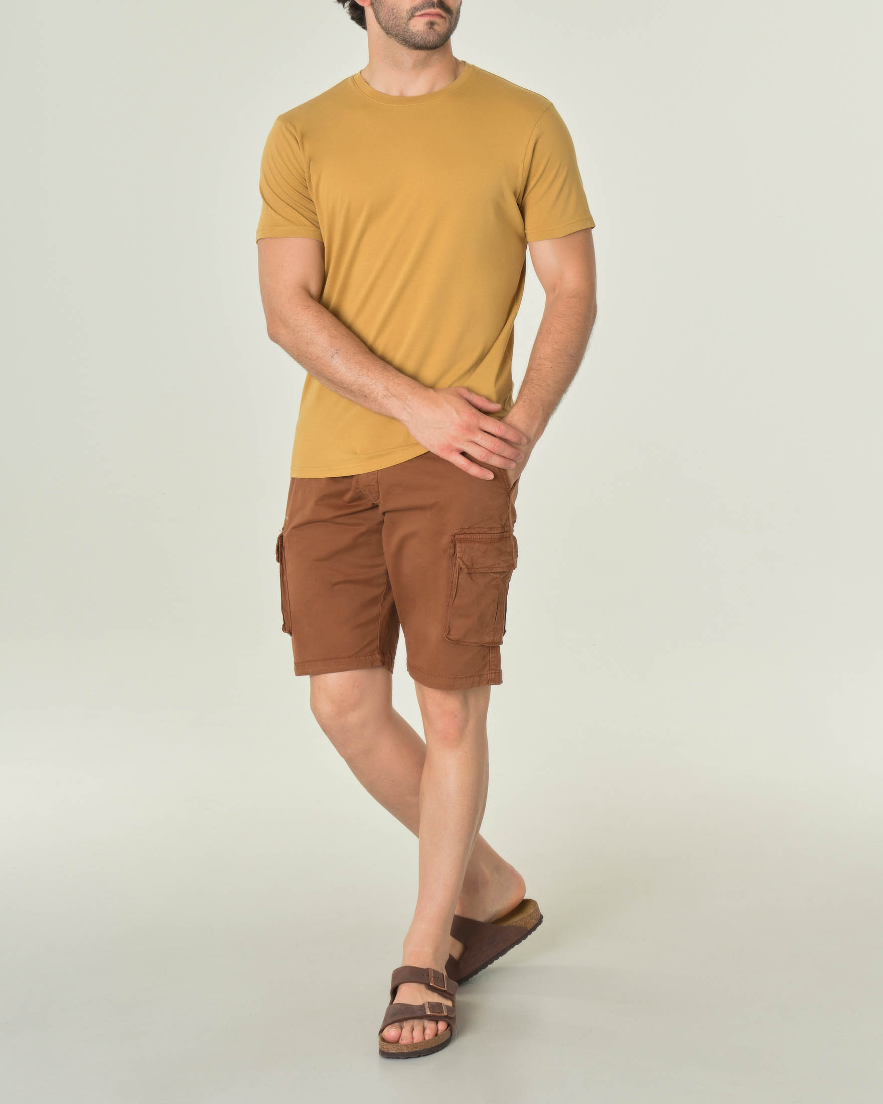 T-shirt color ocra mezza manica in puro cotone