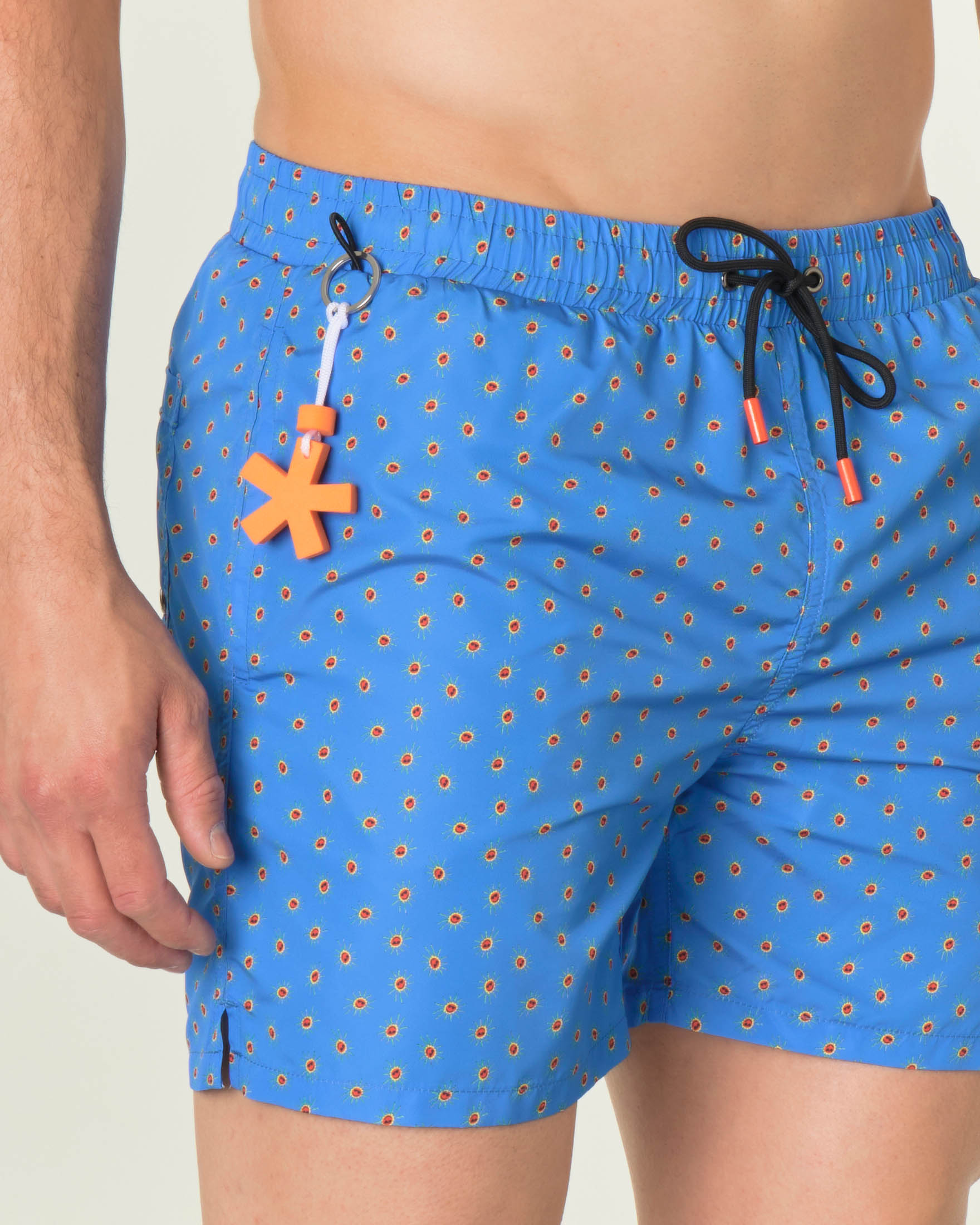 Boxer mare celeste con stampa grafica micro sole