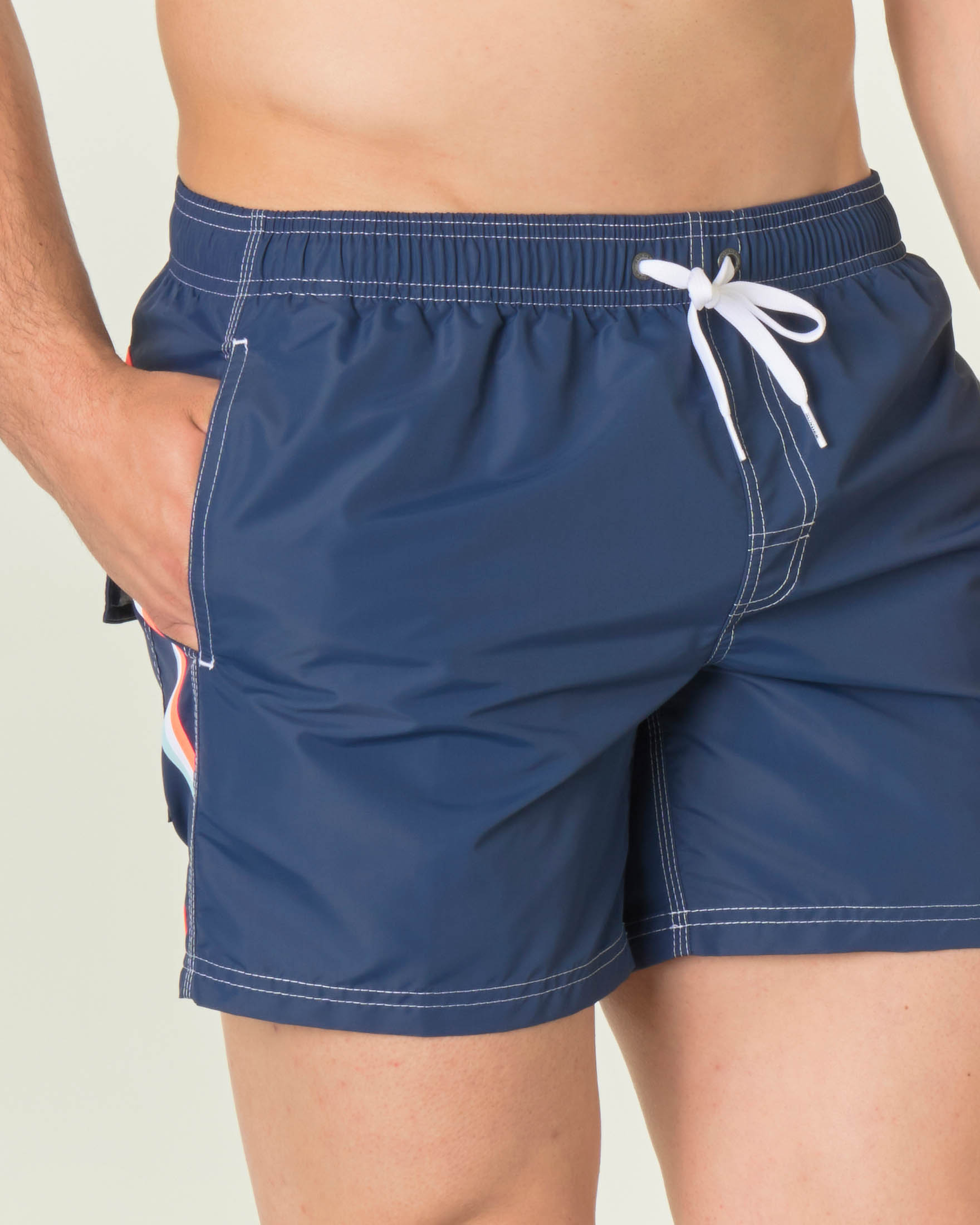 Boxer mare corto Sundek blu navy con arcobaleno arancio bianco e verde acqua image