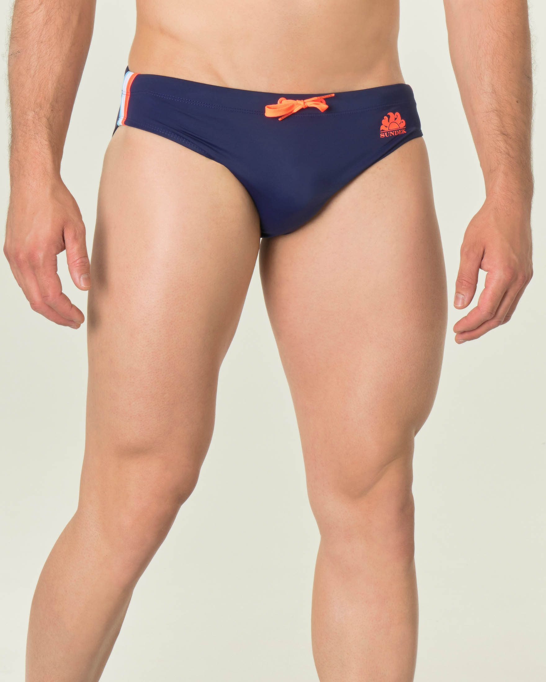 Costume slip blu in tessuto tecnico stretch con logo sole arancione