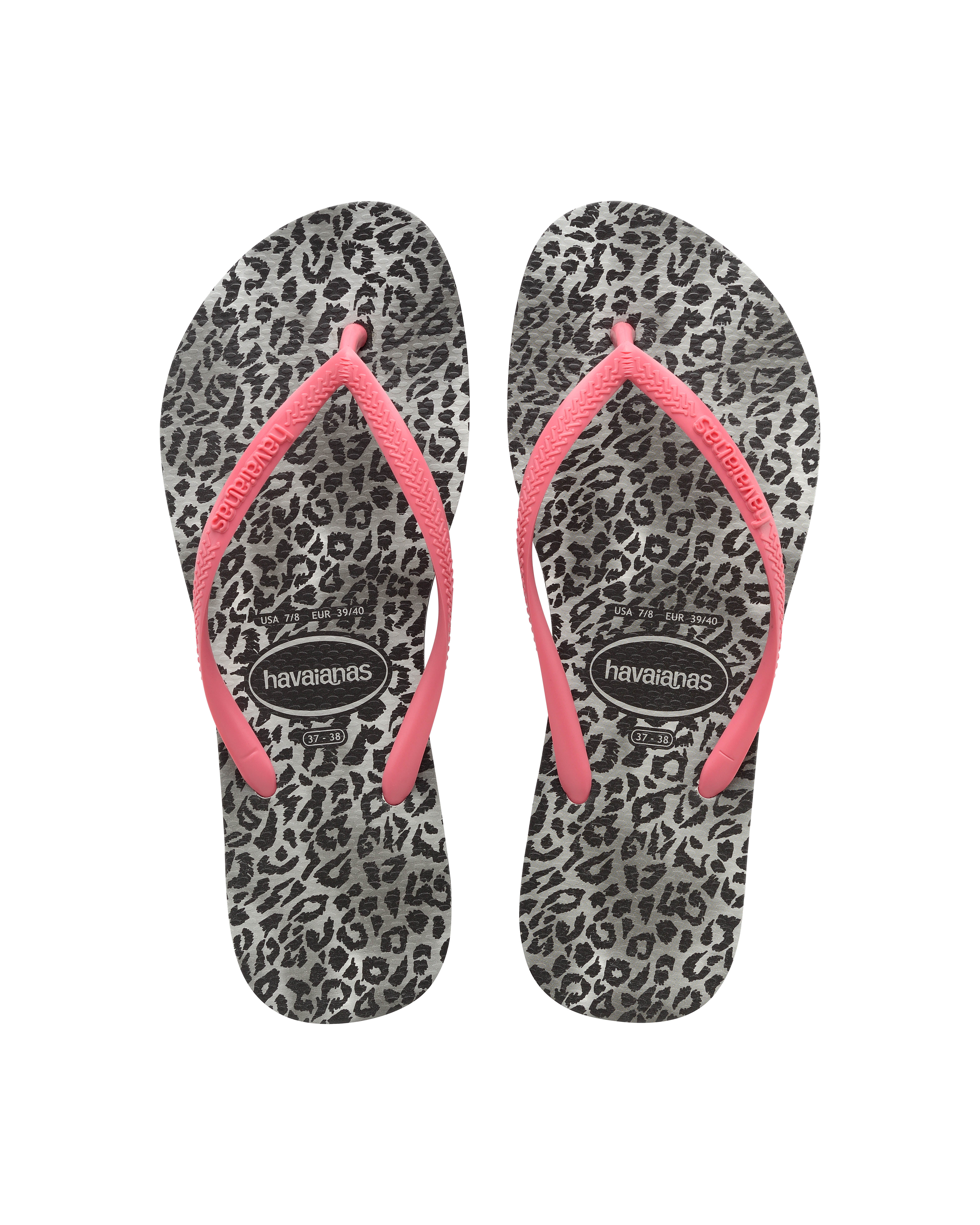 Havaianas Slim Leopard con stampa animaler grigia e nera e fascetta rosa 