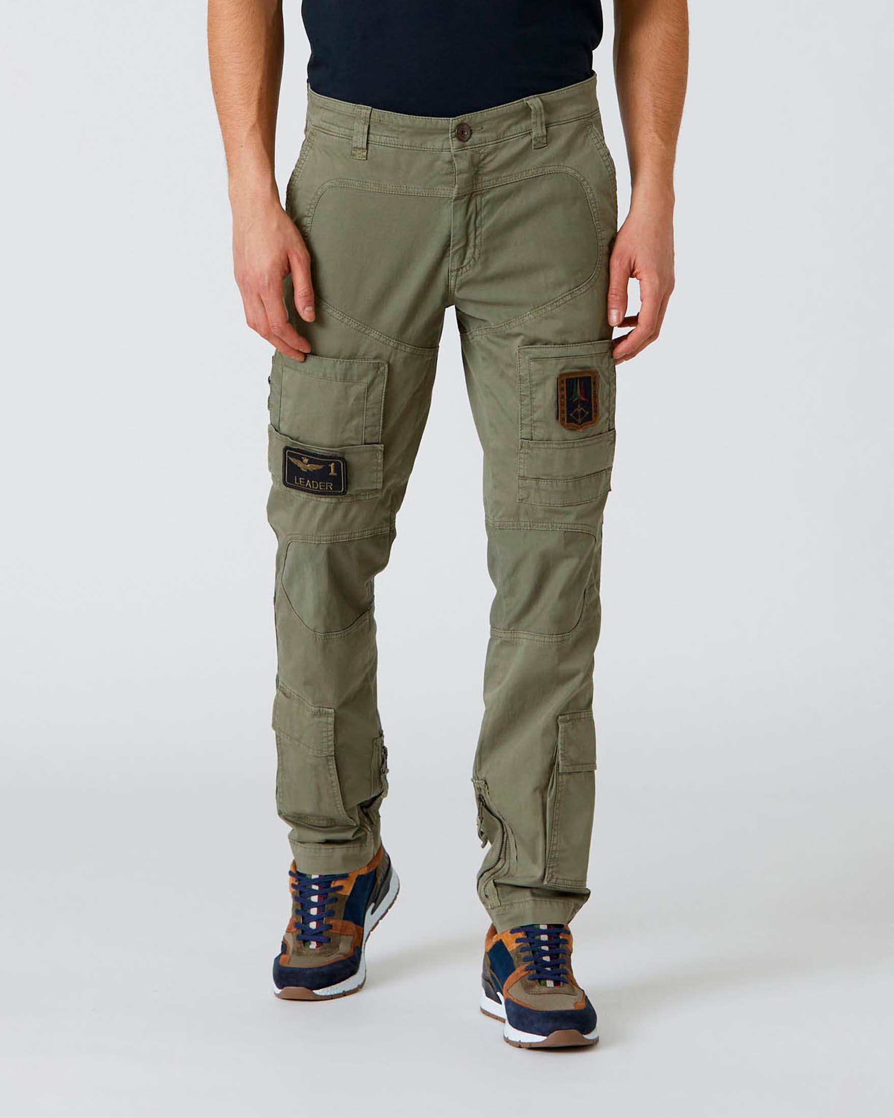 Pantalone cargo Anti G verde militare in cotone stretch con patch applicati