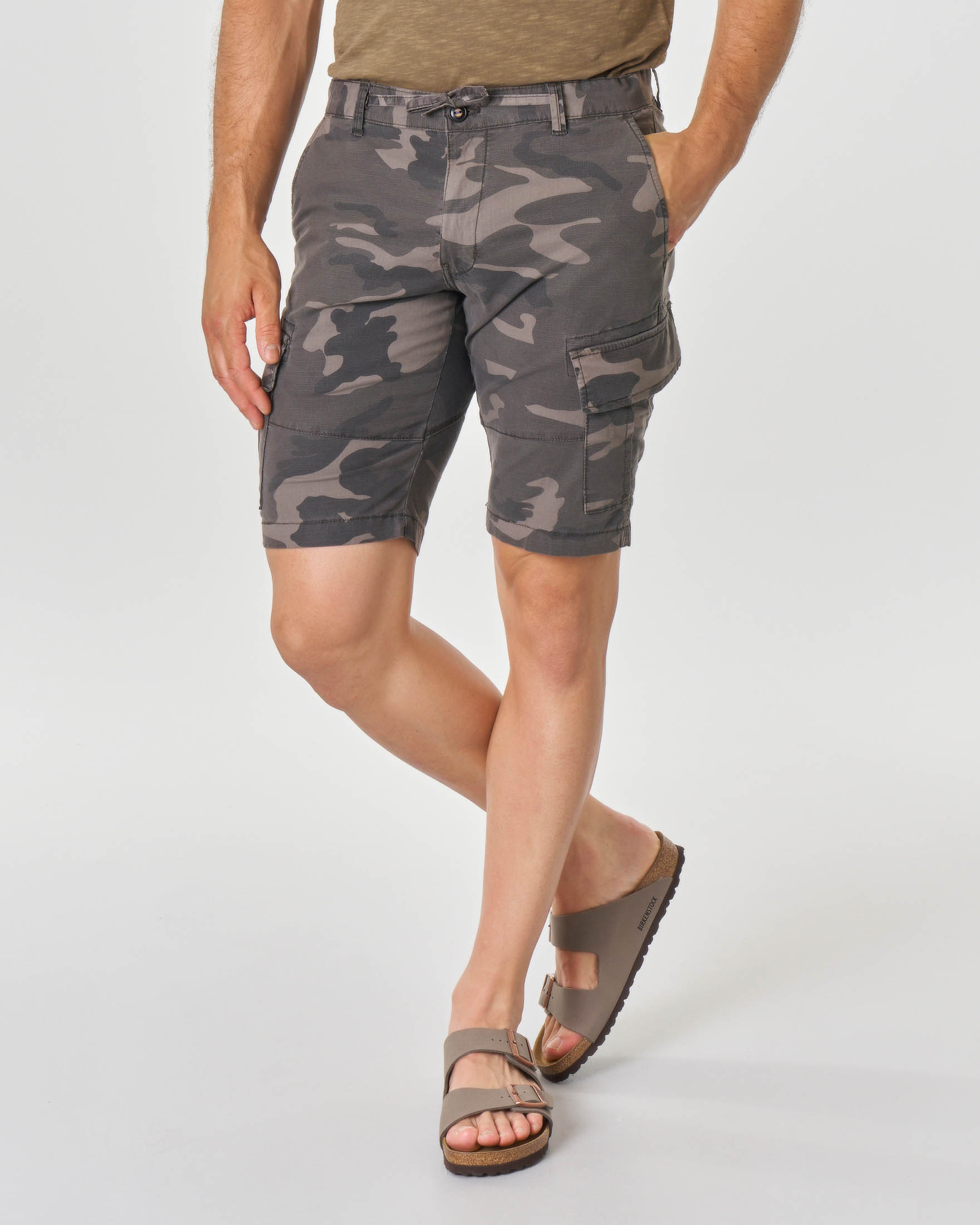 Bermuda tasconato camouflage grigio in ripstop di cotone stretch
