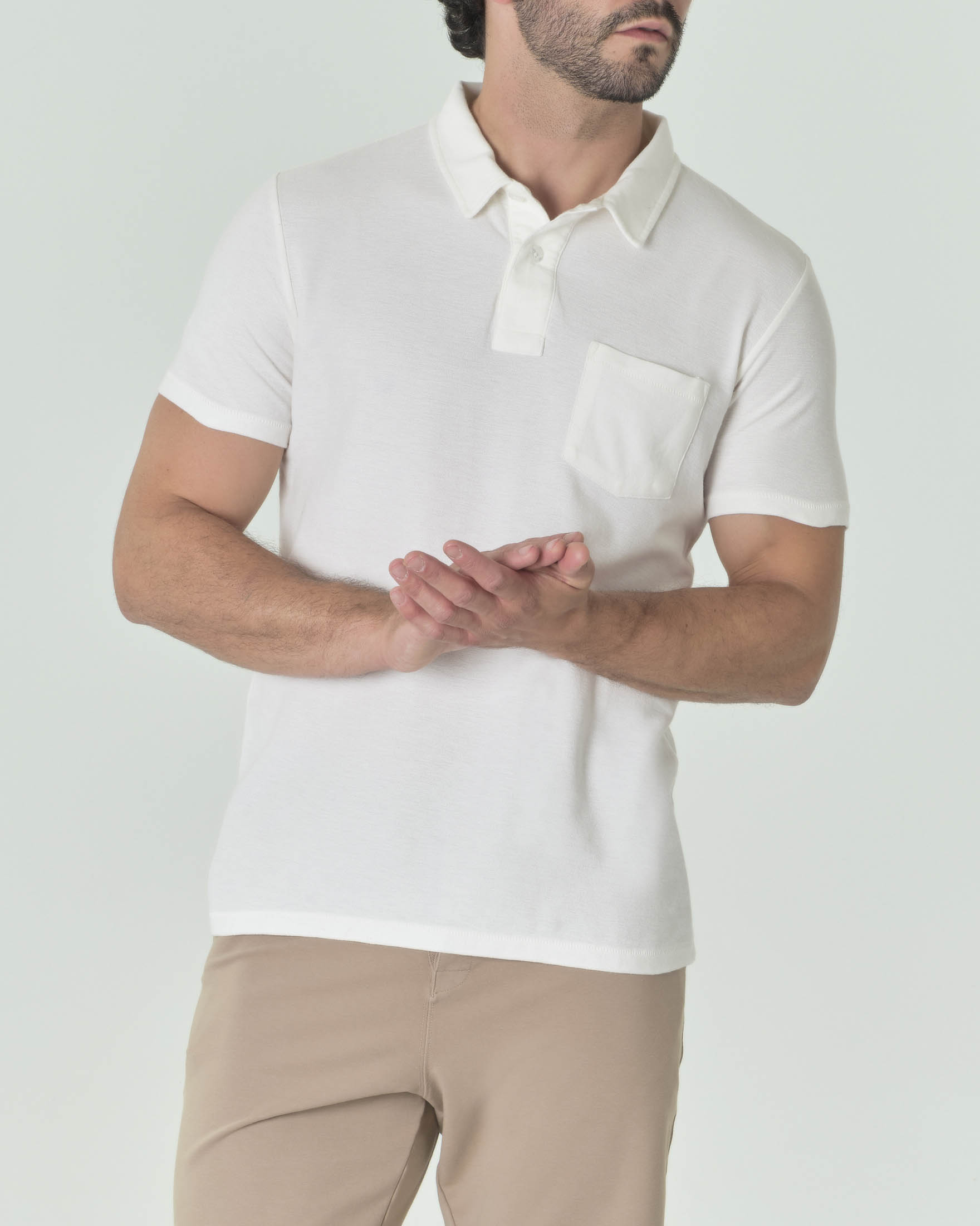 Polo color avorio a mezza manica in misto lino e pima cotton con taschino sul petto