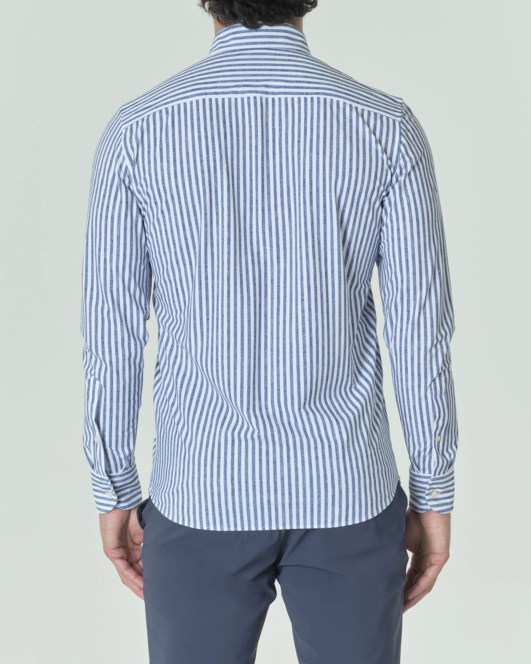 CAMICIA BUTTON-DOWN CON MANICA LUNGA E TASCHINO | Carrera Jeans
