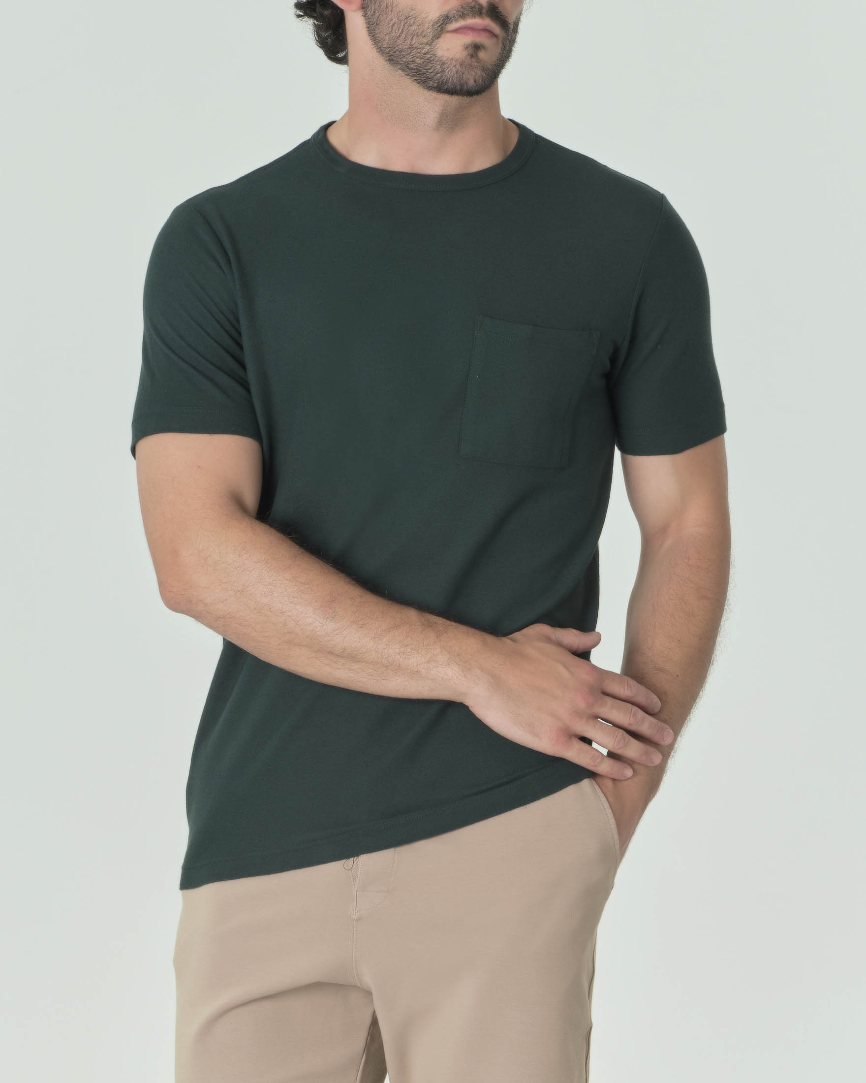 T-shirt verde bosco a mezza manica in misto lino e pima cotton con taschino sul petto