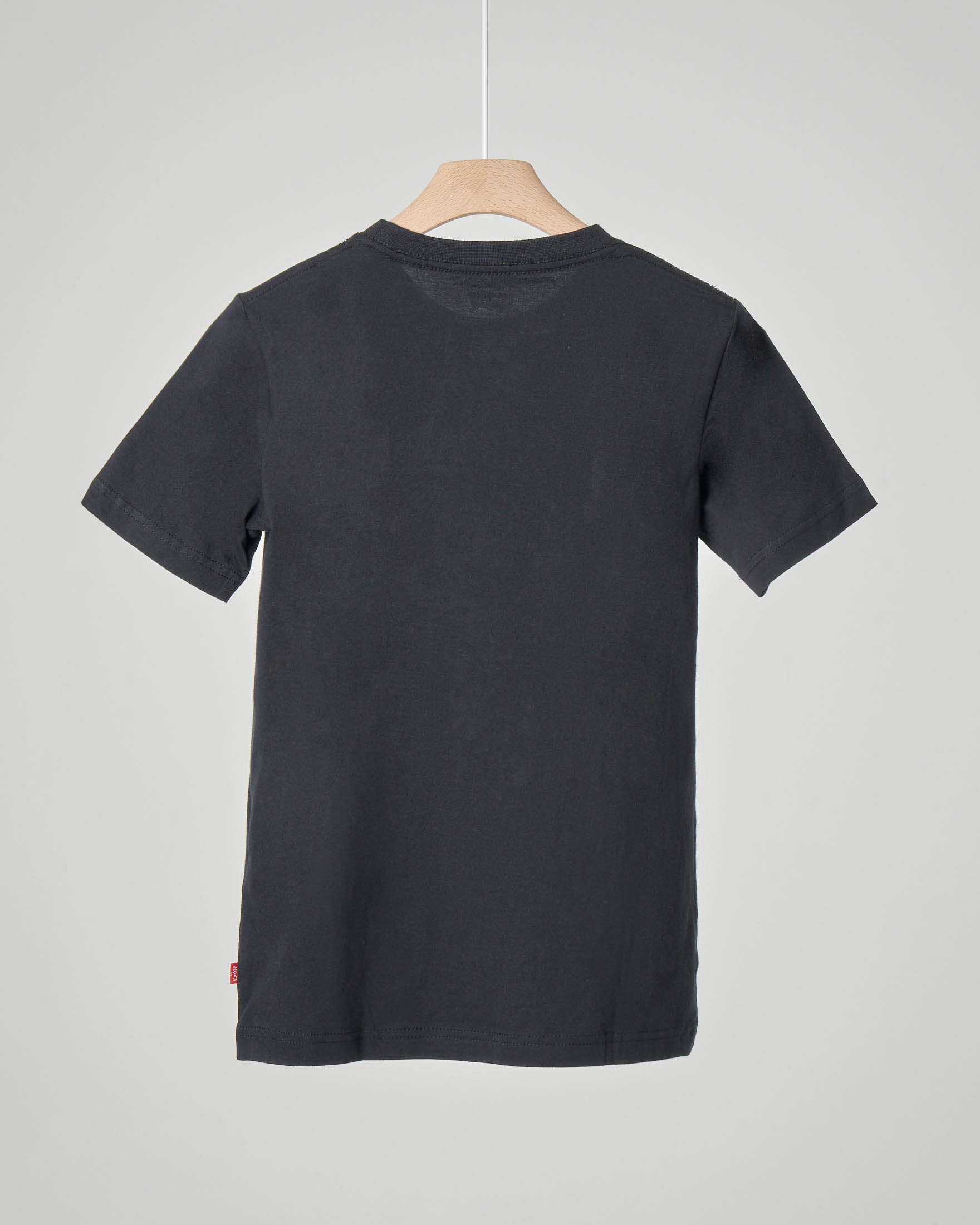 T-shirt Levi's nera mezza manica con logo batwing rosso 