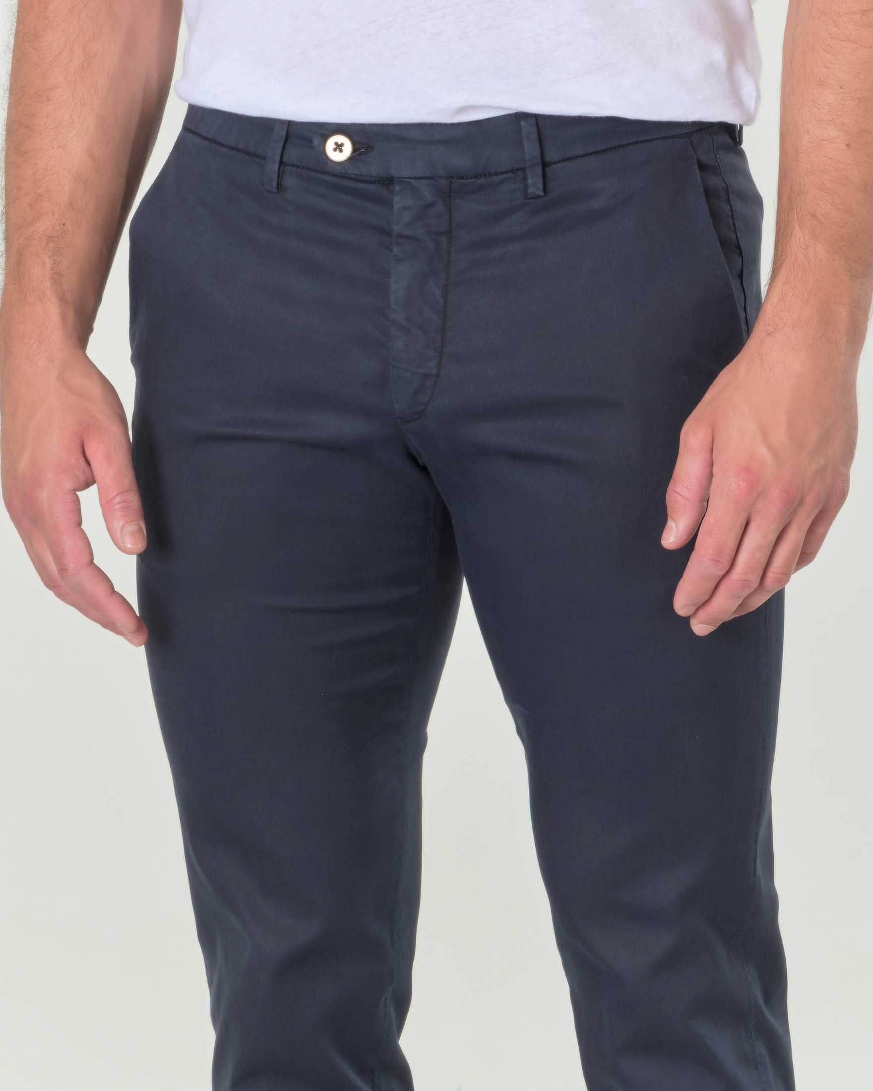 Pantaloni chino Brad blu navy in twill di lyocell stretch image