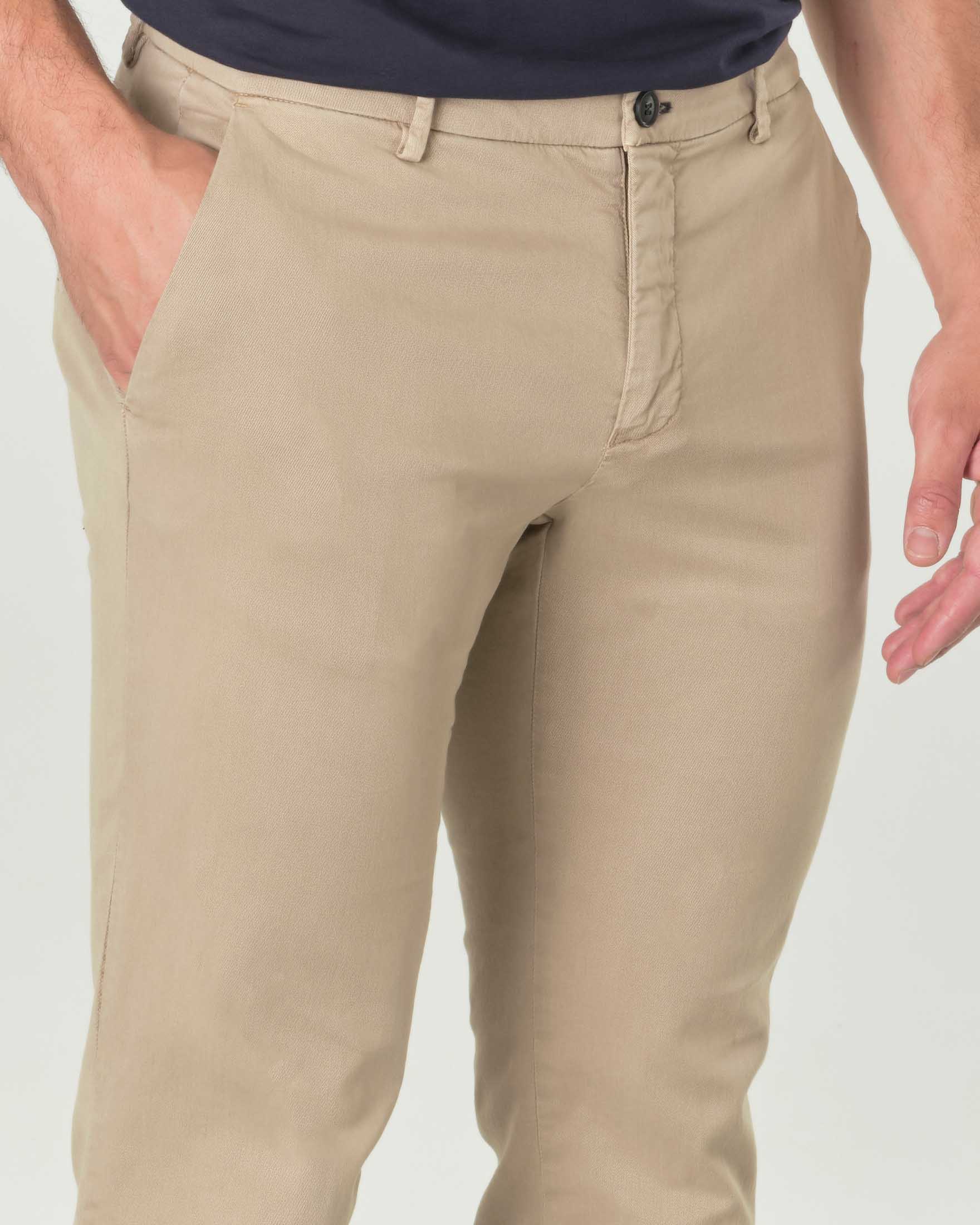 Pantalone chino Levanto beige in twill di misto lyocell e cotone stretch
