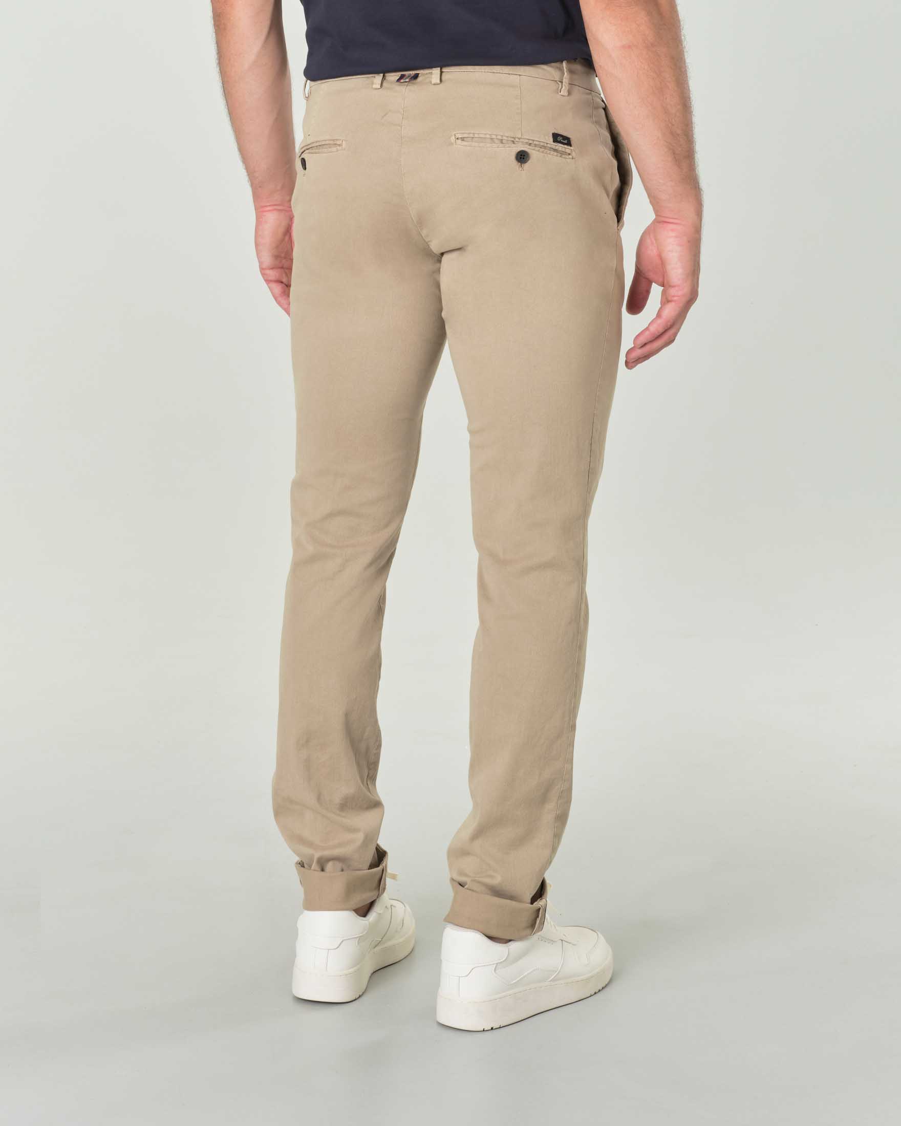 Pantalone chino Levanto beige in twill di misto lyocell e cotone stretch