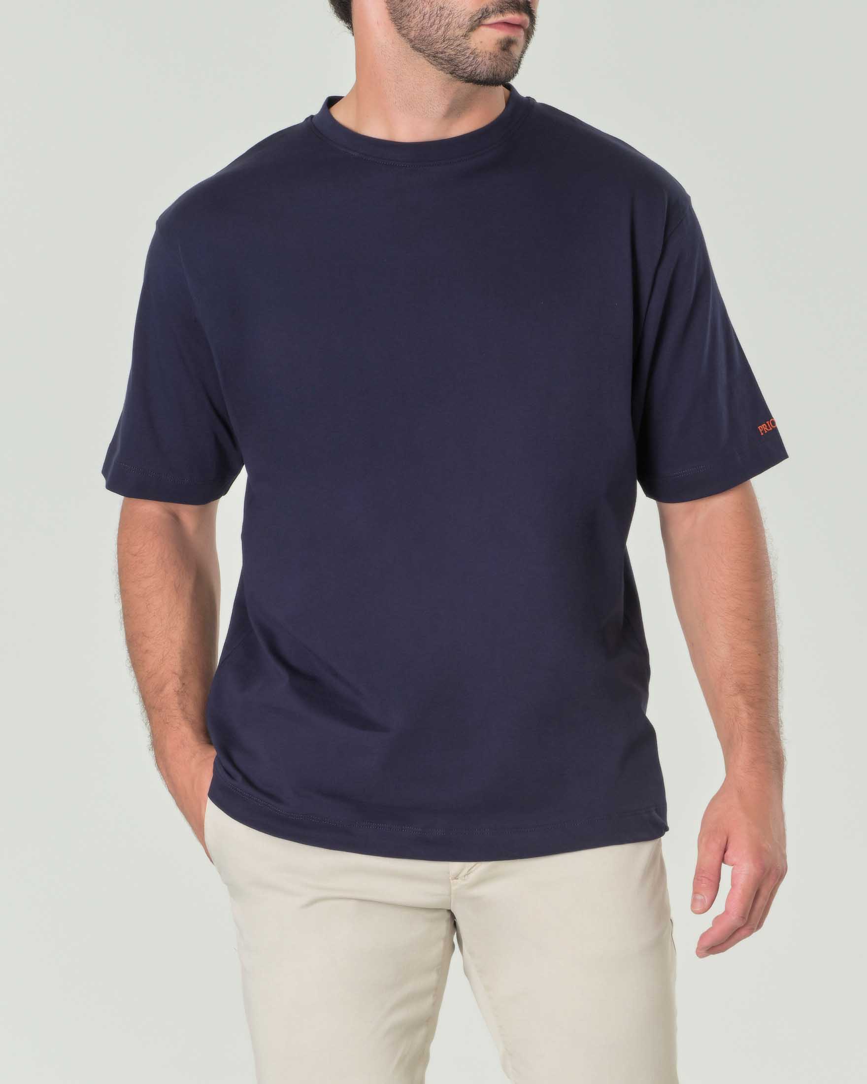 T-shirt blu oversize in puro cotone con logo arancio ricamato sulla manica