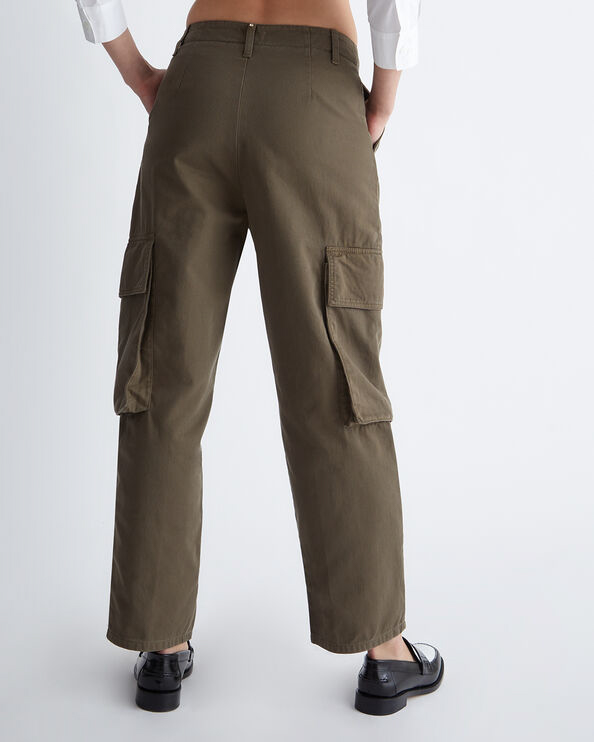 Pantaloni cargo verde militare in gabardina di puro cotone a gamba dritta  con dettaglio gioiello sulla