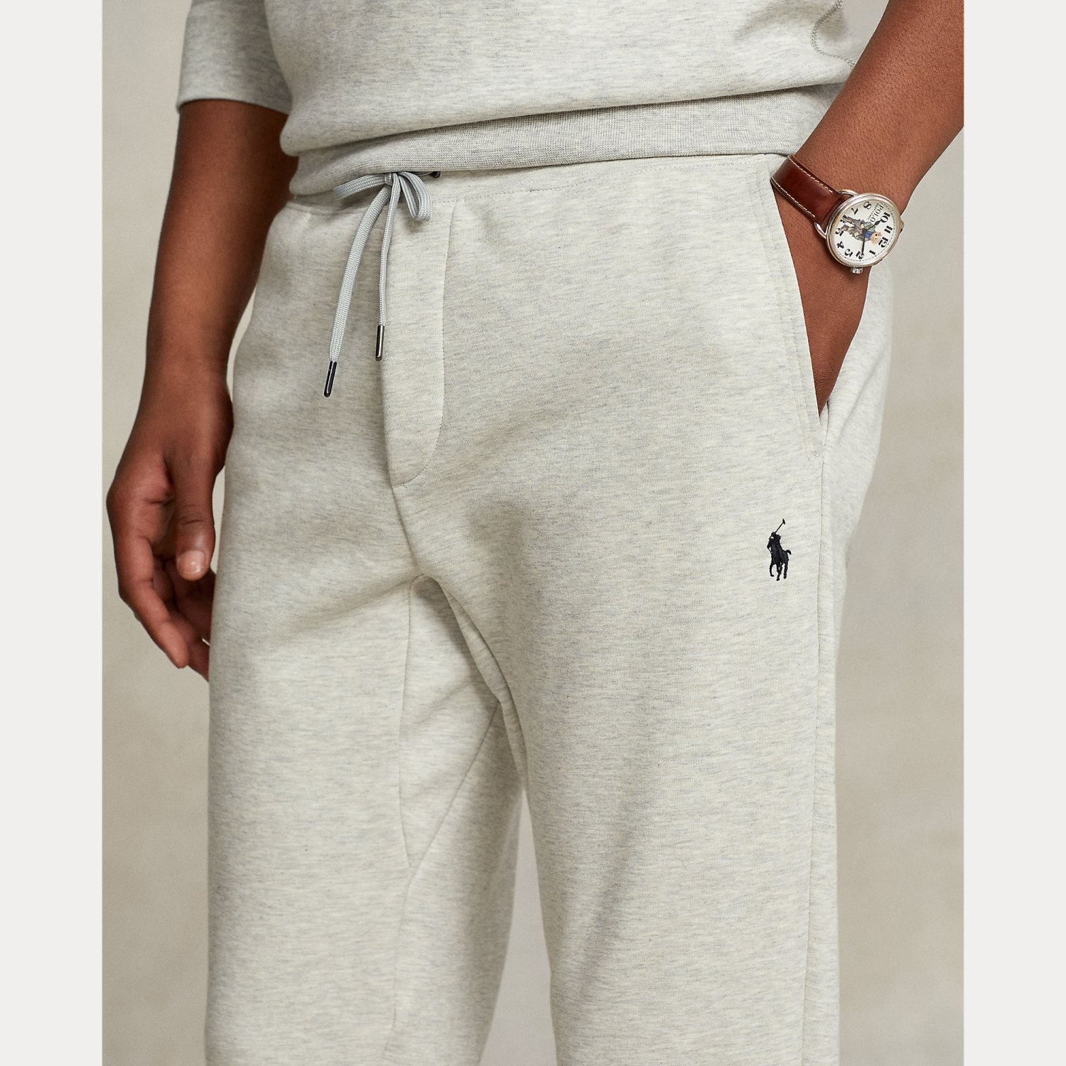 Pantalone grigio melange in felpa con logo pony piccolo sul fianco image