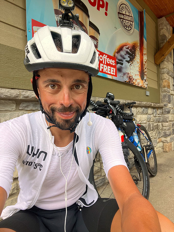 Omar Di Felice - Ultra cyclist