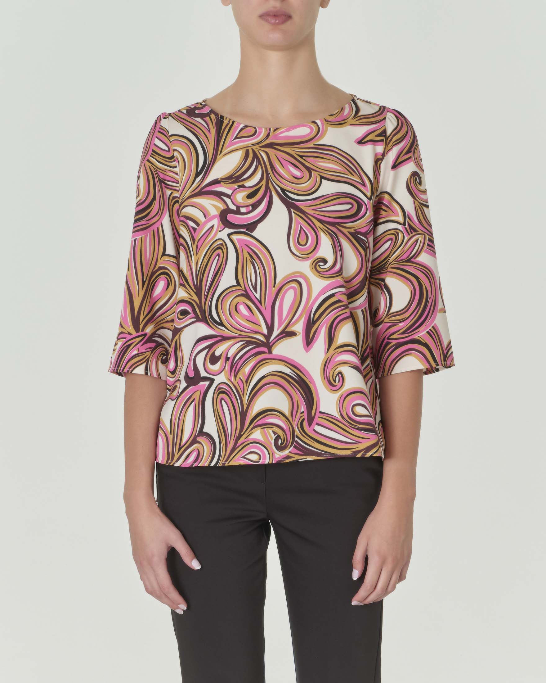 Blusa color crema in cr pe a fantasia floreale rosa con maniche