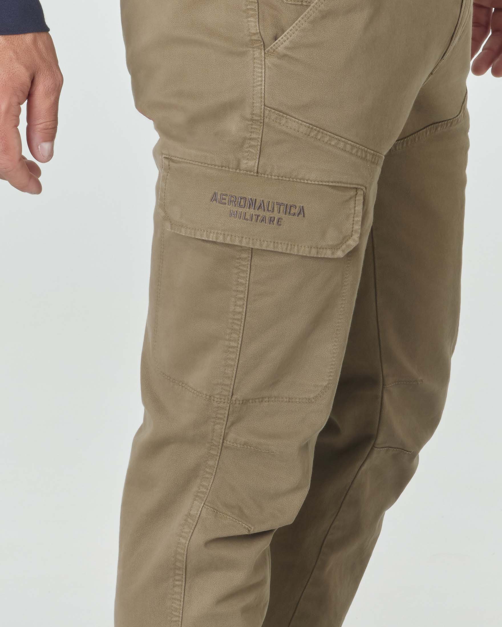 Pantalone cargo in twill