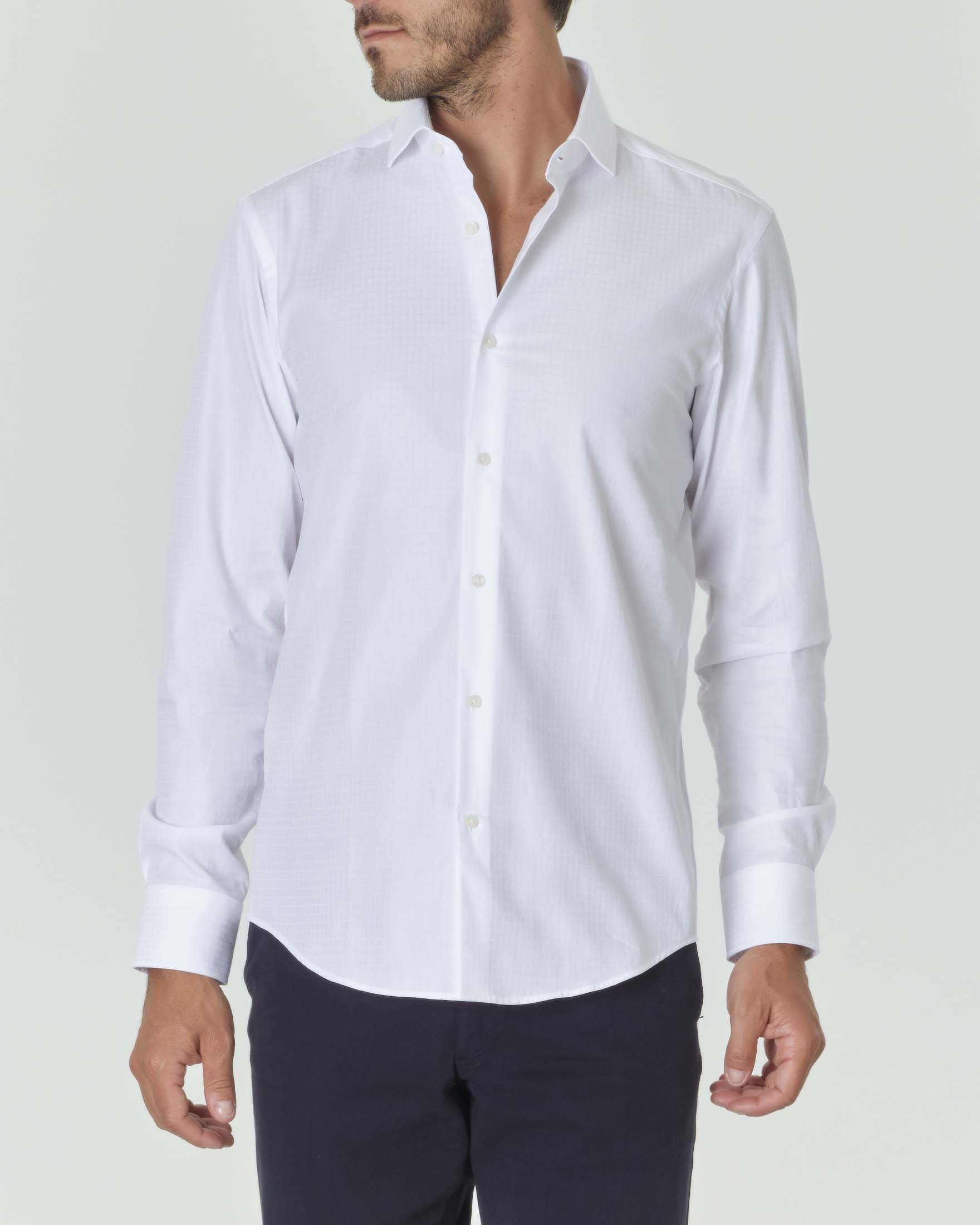 Camicia bianca Joe in cotone a quadretti soffusi con colletto aperto alla francese