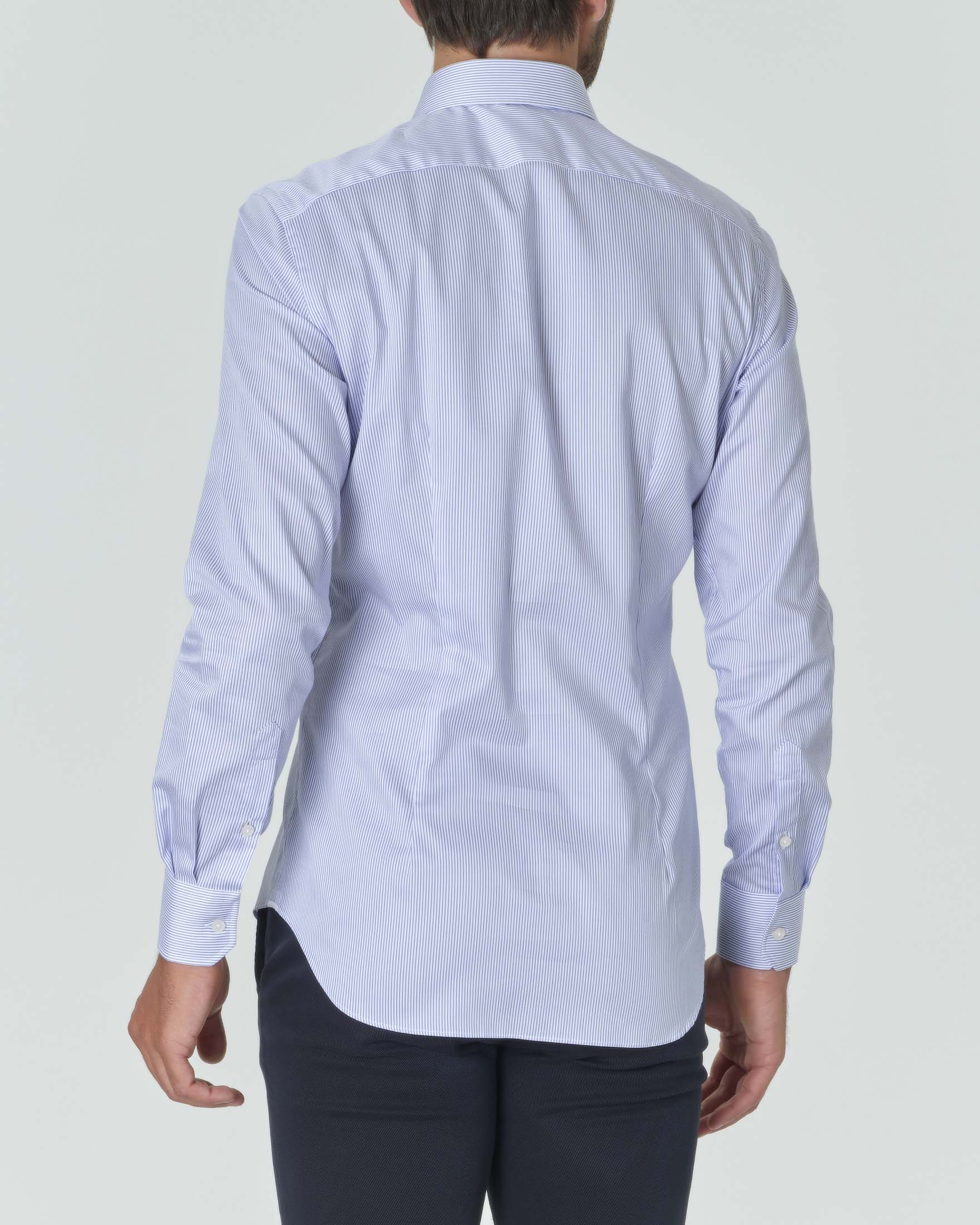 Camicia bastoncino bianco e azzurro in twill di puro cotone tailor-fit con colletto aperto alla francese