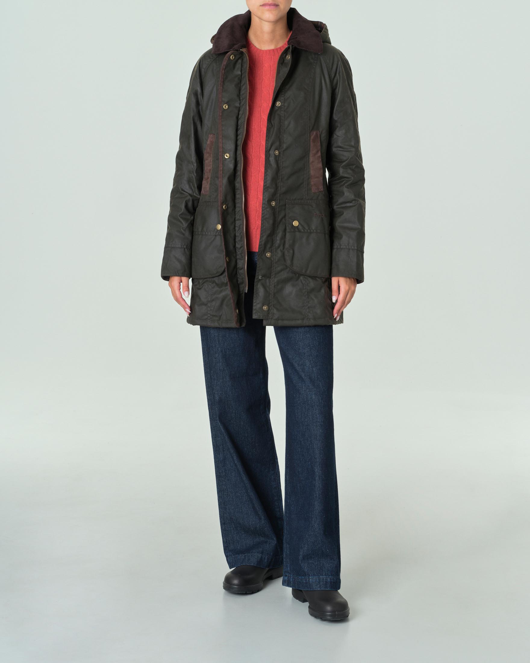 Giacca Bower Barbour verde militare in cotone cerato con cappuccio rimovibile