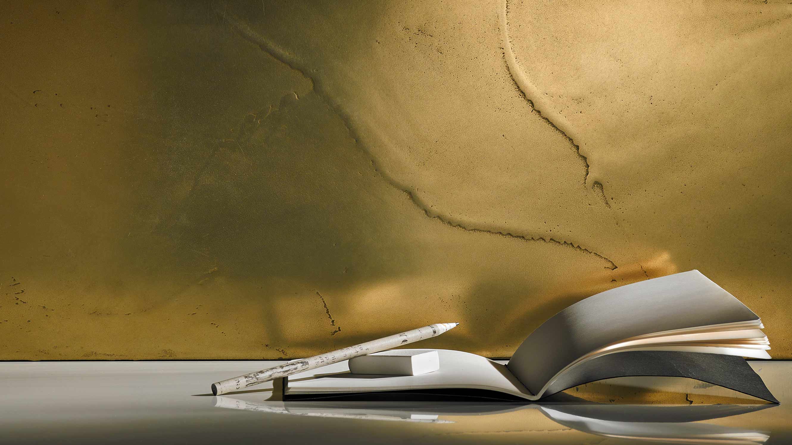 Metallo_Fuso, rivestimento decorativo per trasformare le superfici in metallo