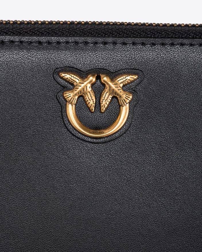 Portafoglio nero Pinko in pelle con fibbia Love Birds dorata su base in pelle tono su tono