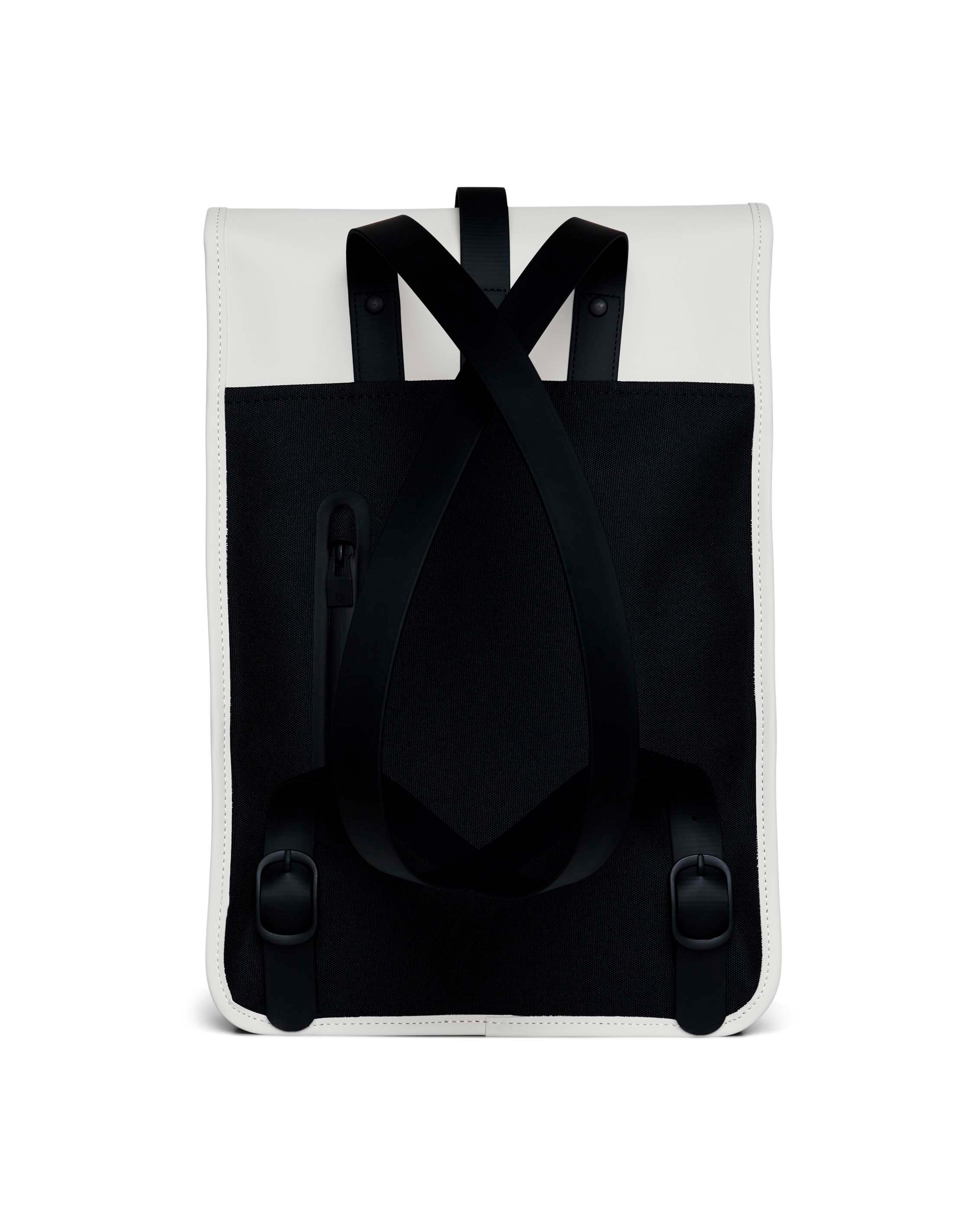 Zaino Backpack Mini grigio perla dalla linea rettangolare con tasca frontale e chiusura a moschettone