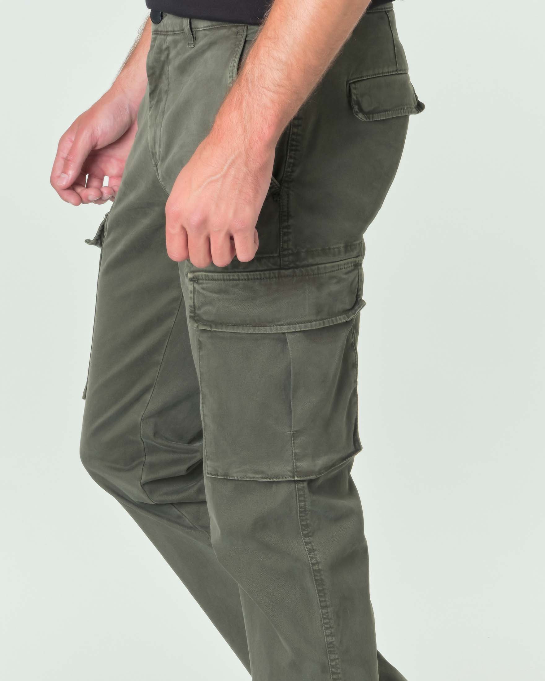 Pantalone cargo My Stuff verde militare in gabardina di cotone stretch image