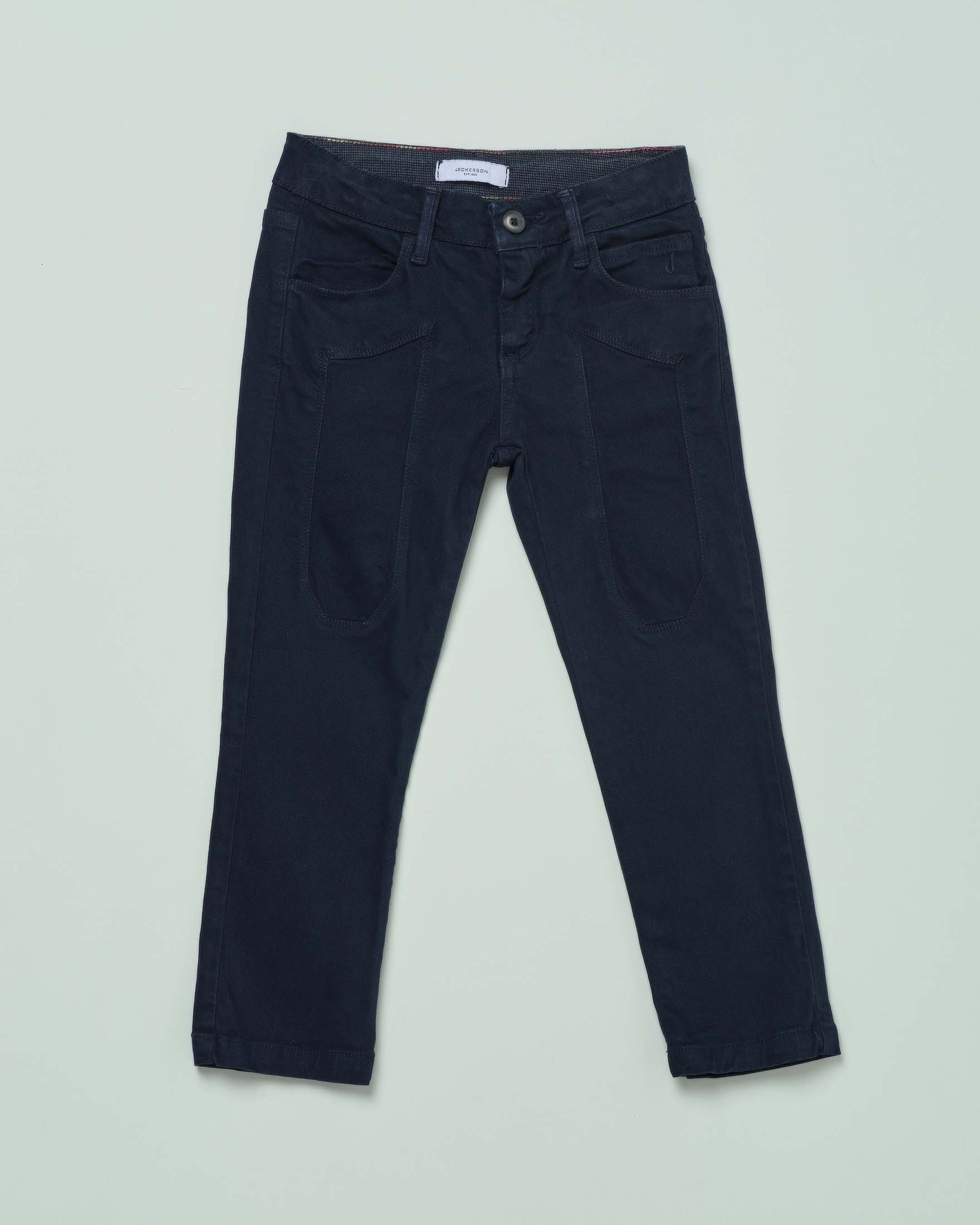 Pantalone blu in gabardina di cotone stretch con toppe iconiche 12