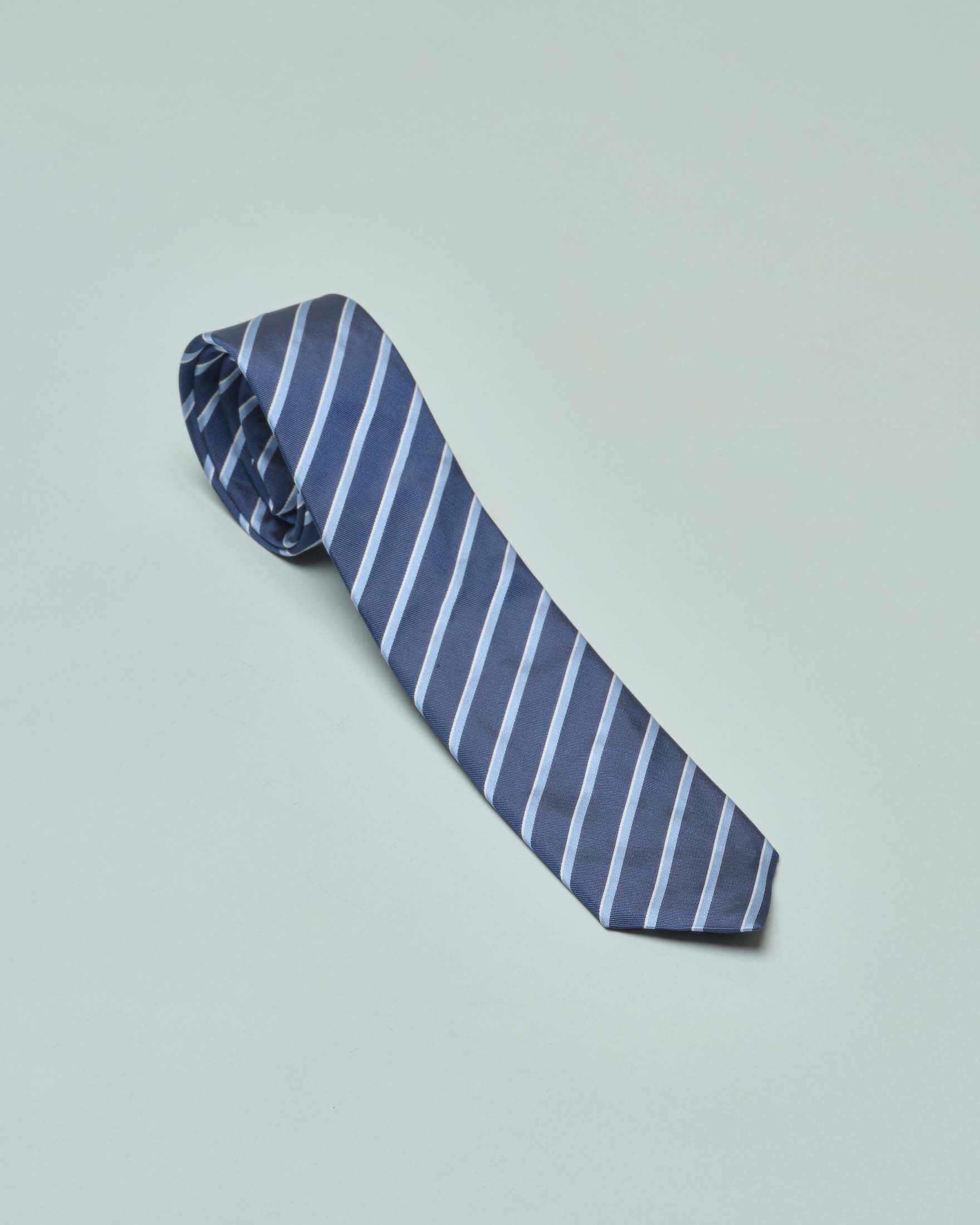 Cravatta regimental blu e azzurra in pura seta