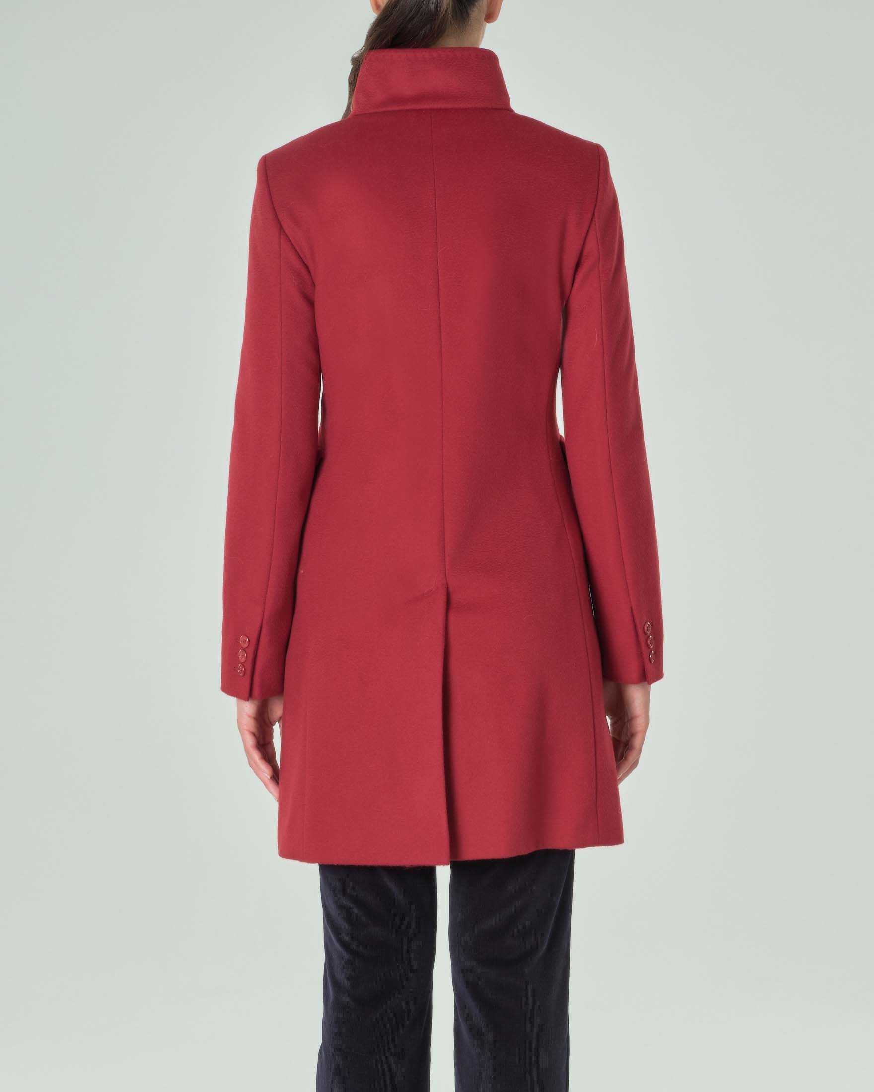 Cappotto rosso in pura lana vergine dalla linea sfiancata con