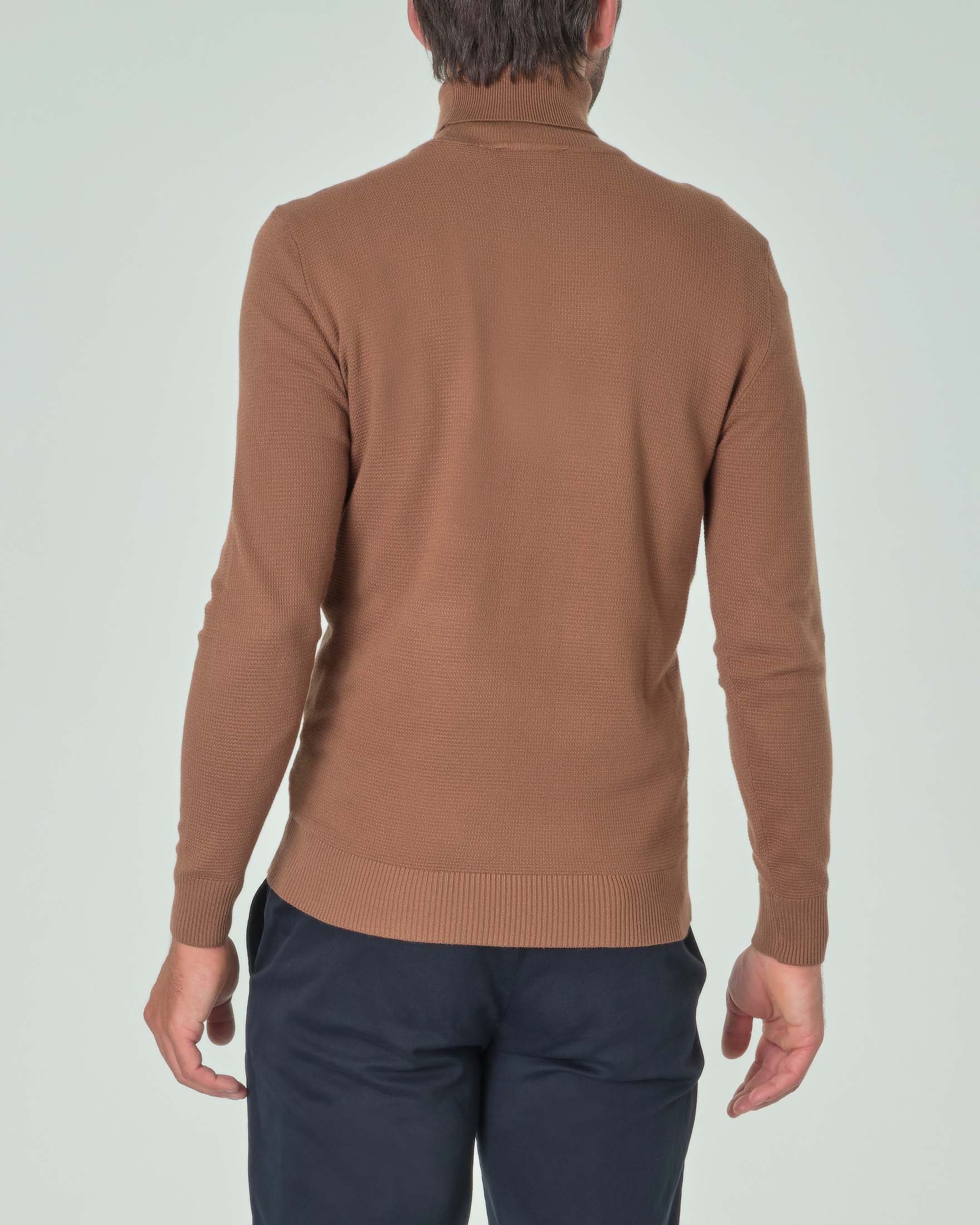 Dolcevita cammello in viscosa micro armatura