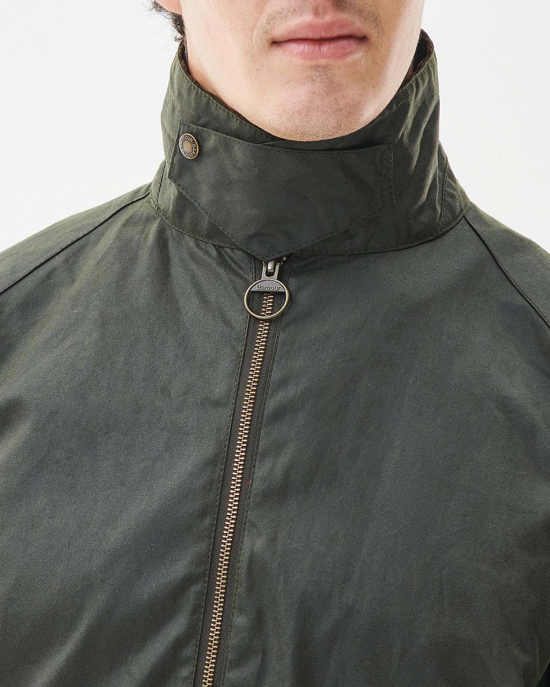 Barbour Bedale Short Wax verde militare