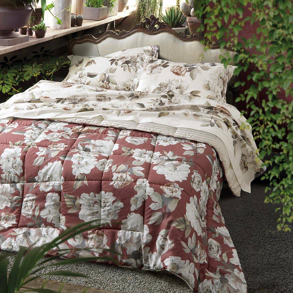 GABEL PEONY double quilt winter duvet with amaranth flowers