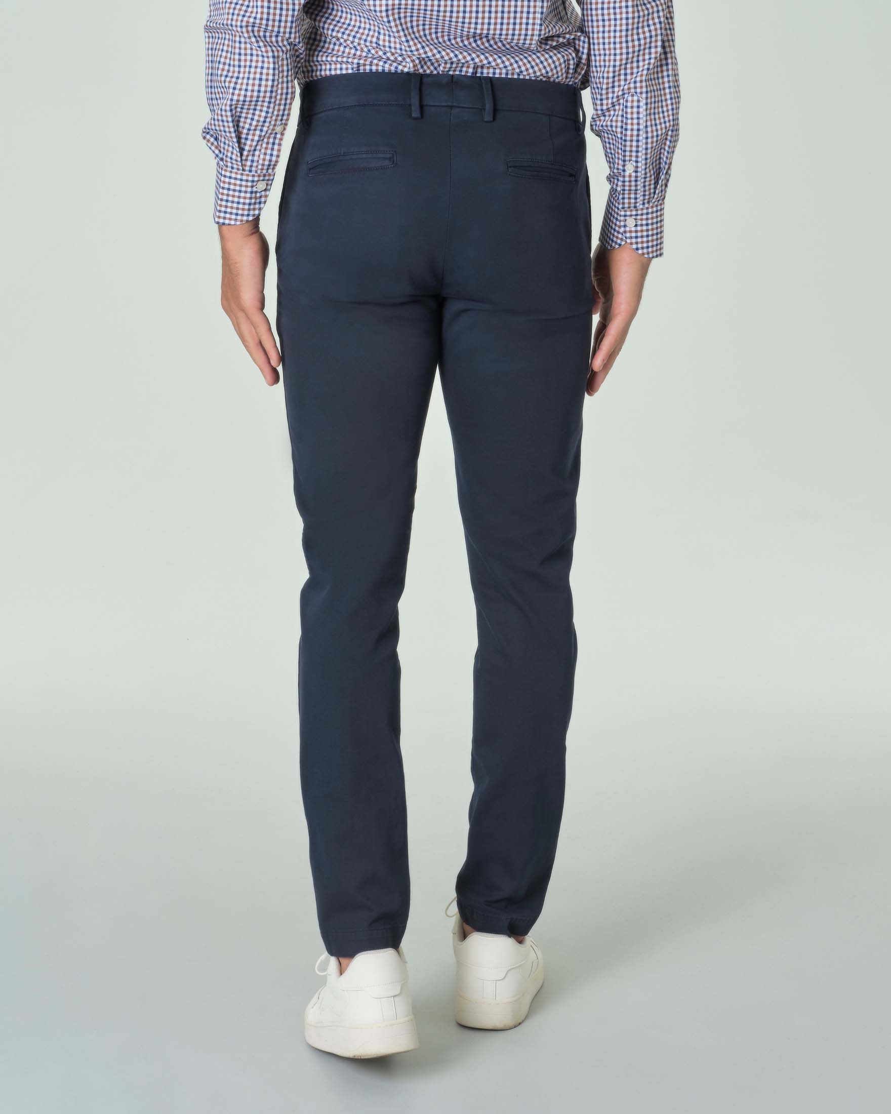 Pantaloni chino Ashki.i blu in tricotina di cotone stretch