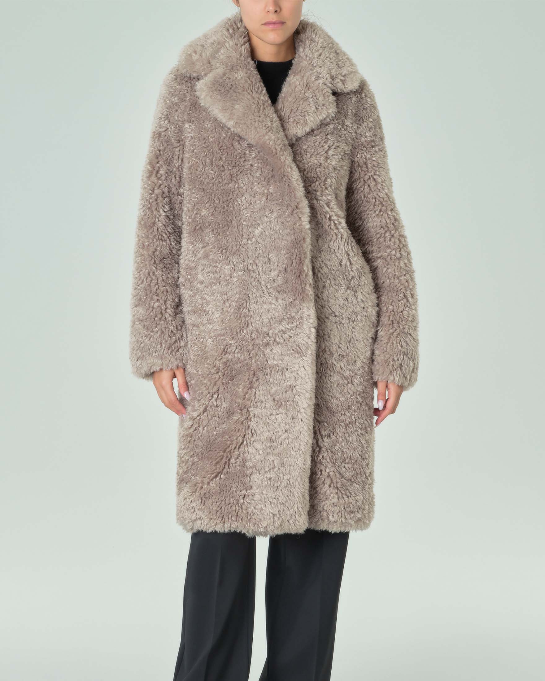 Cappotto lungo color taupe in tessuto effetto teddy reversibile con cappuccio