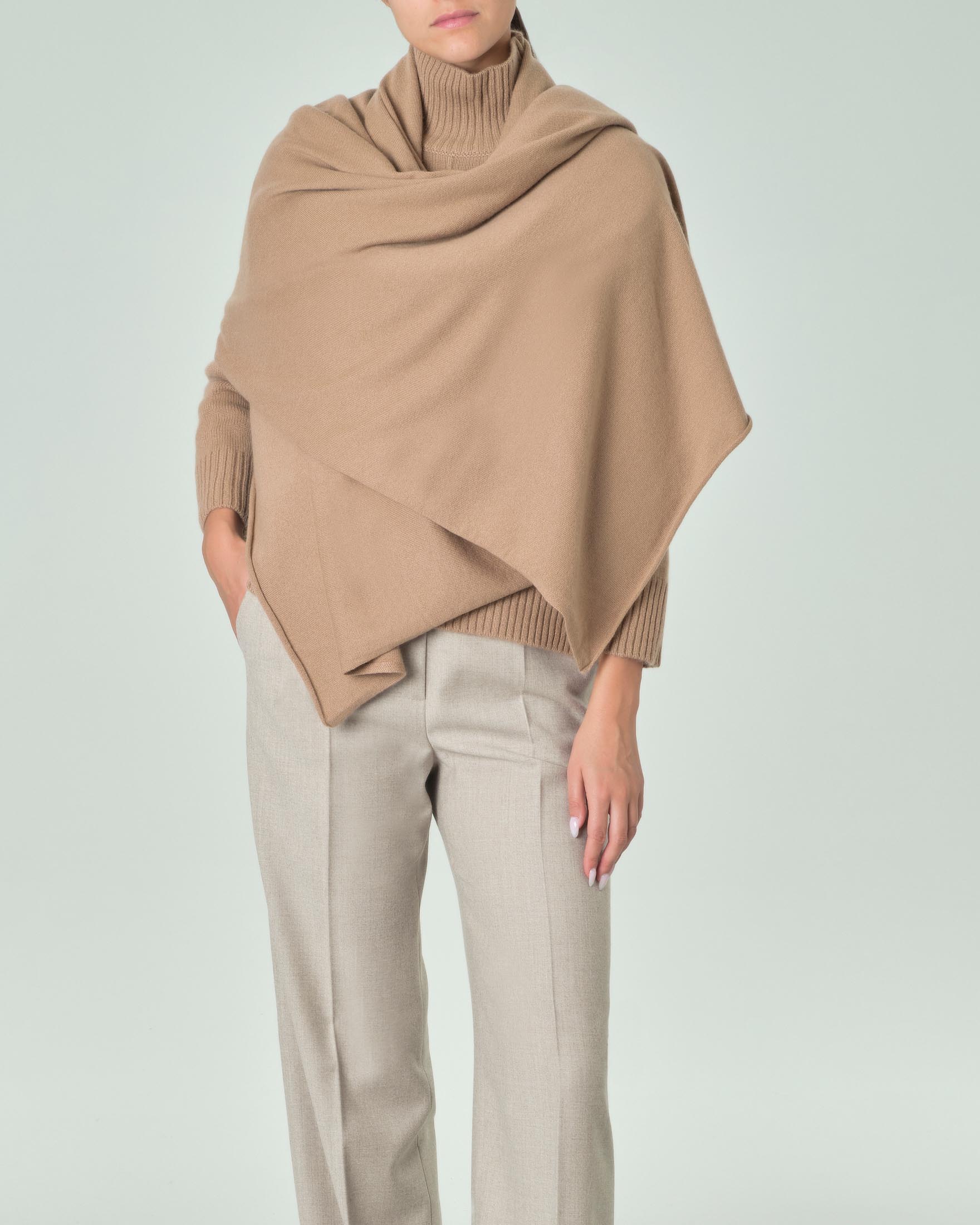 Sciarpa color cammello in puro cashmere