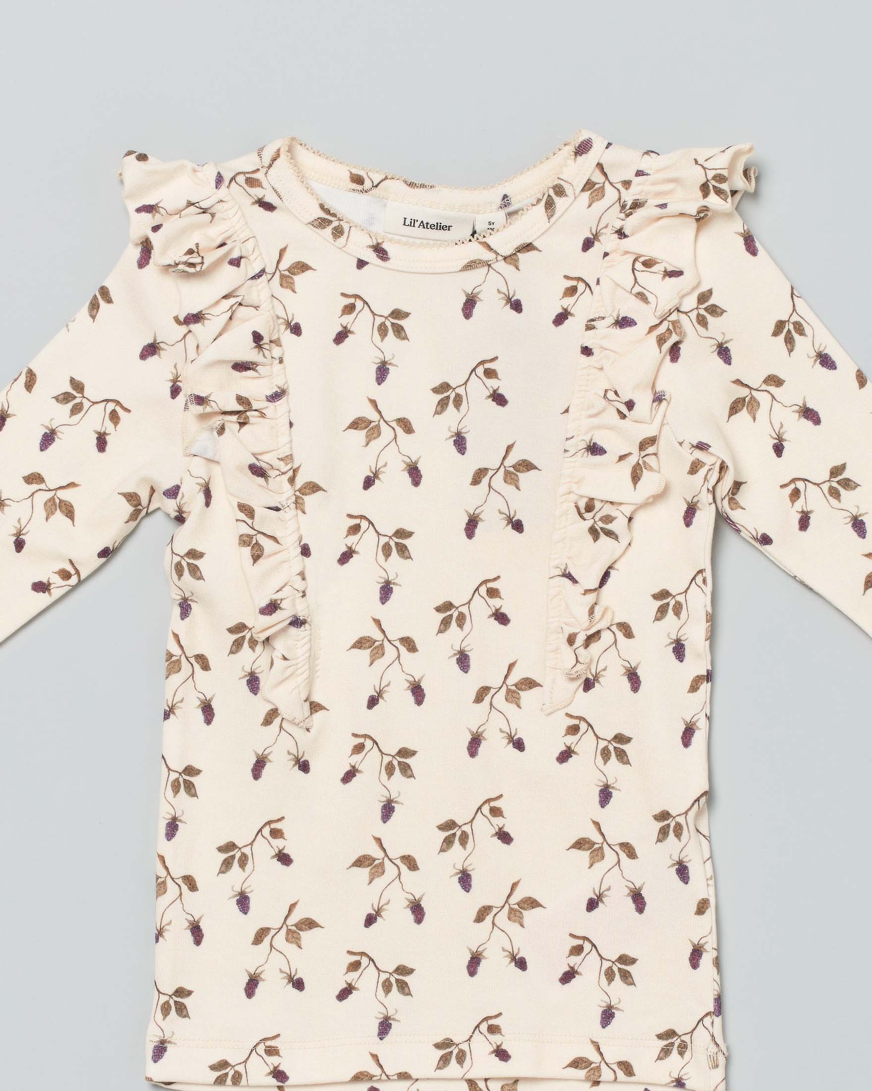 T-shirt beige in misto cotone stretch a maniche lunghe a fantasia fiorita all-over con rouches 2-7 anni image