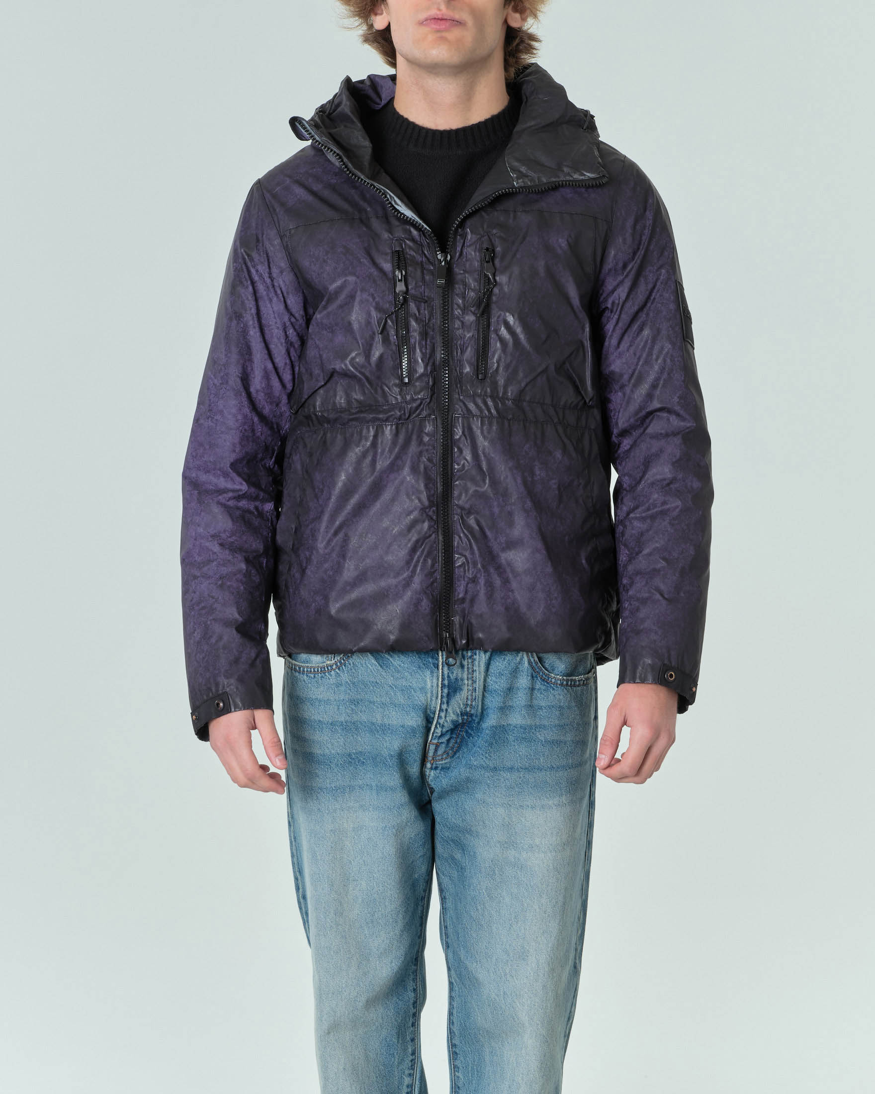 Giubbino Neba viola in tessuto con laminazione riflettente imbottito in piuma